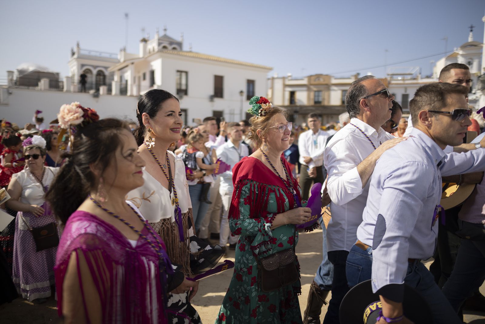 El Rocío 2023: Imágenes de la presentación de las Hermandades y ambiente en la aldea