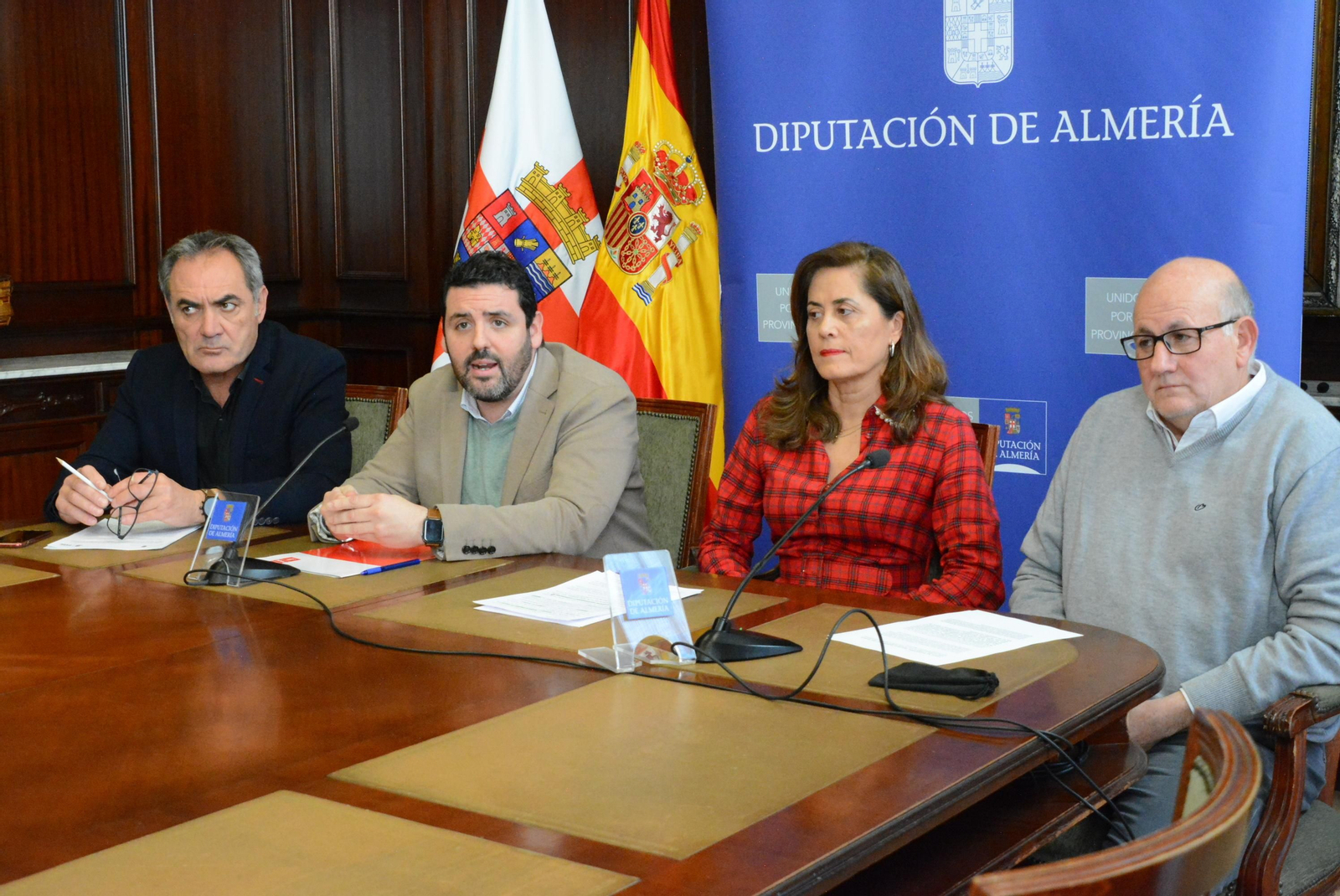 Diputados socialistas han denunciado la situación.