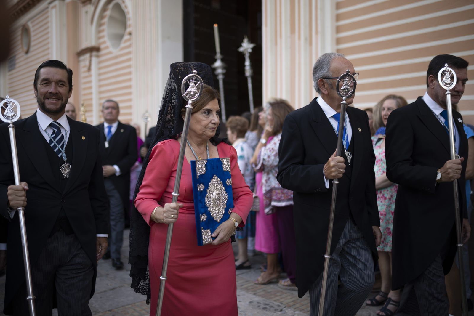 Imágenes de la procesión de la Virgen de la Cinta por el centro de la ciudad