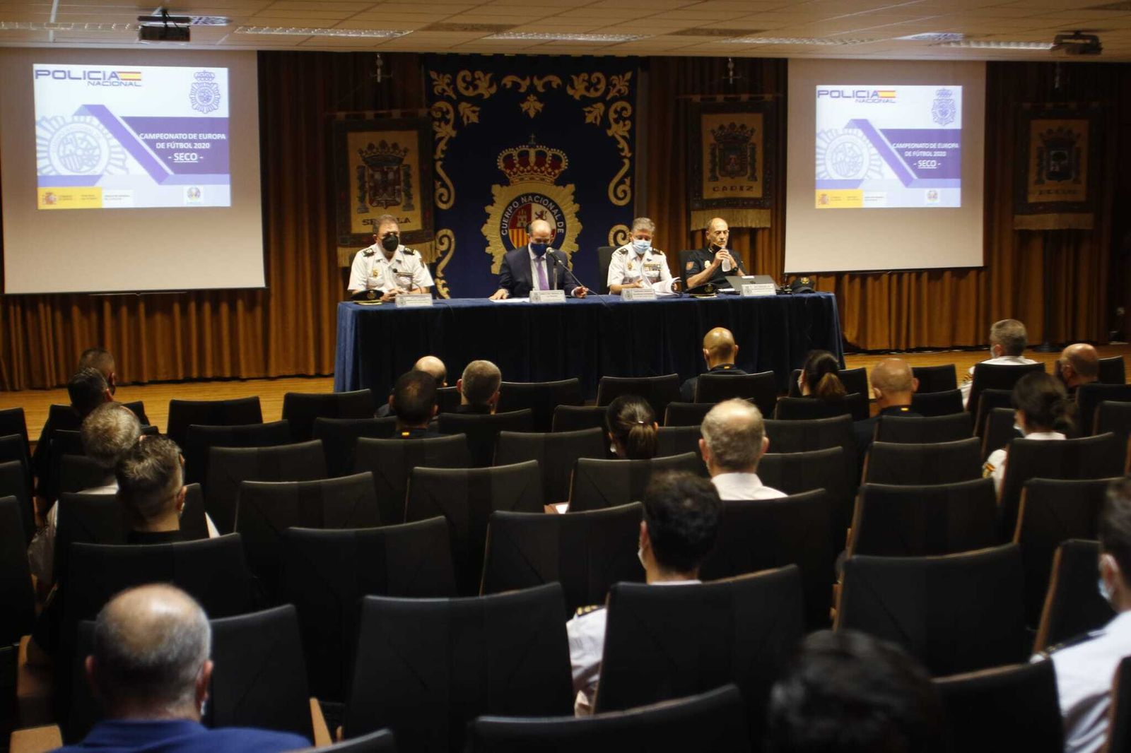 Presentación del dispositivo de seguridad de la Policía Nacional durante la Eurocopa.