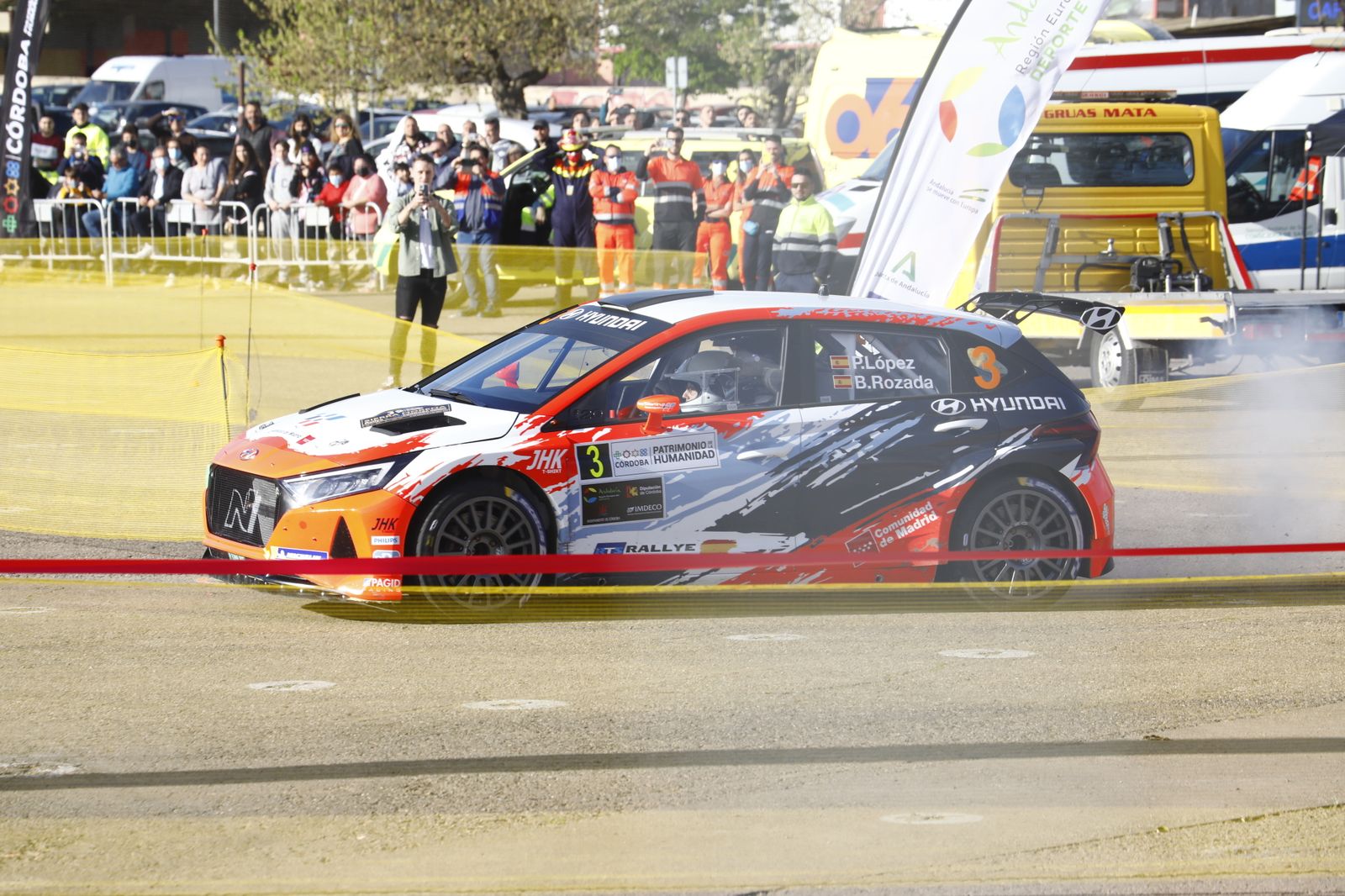 La primera pasada al tramo urbano de Córdoba en el Rallye Sierra Morena, en imágenes