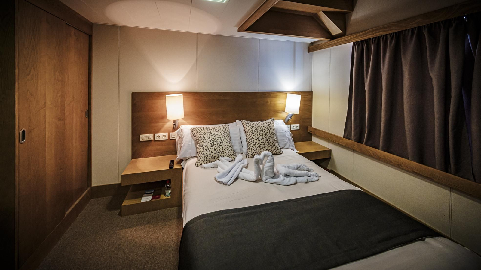 Interior del superferry 'Volcán de Tinamar'.