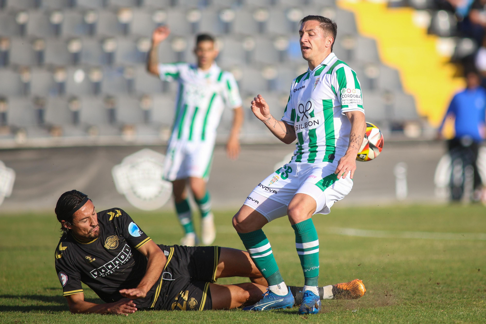 Las mejores fotos del Intercity - Córdoba CF en el Antonio Solana de Alicante