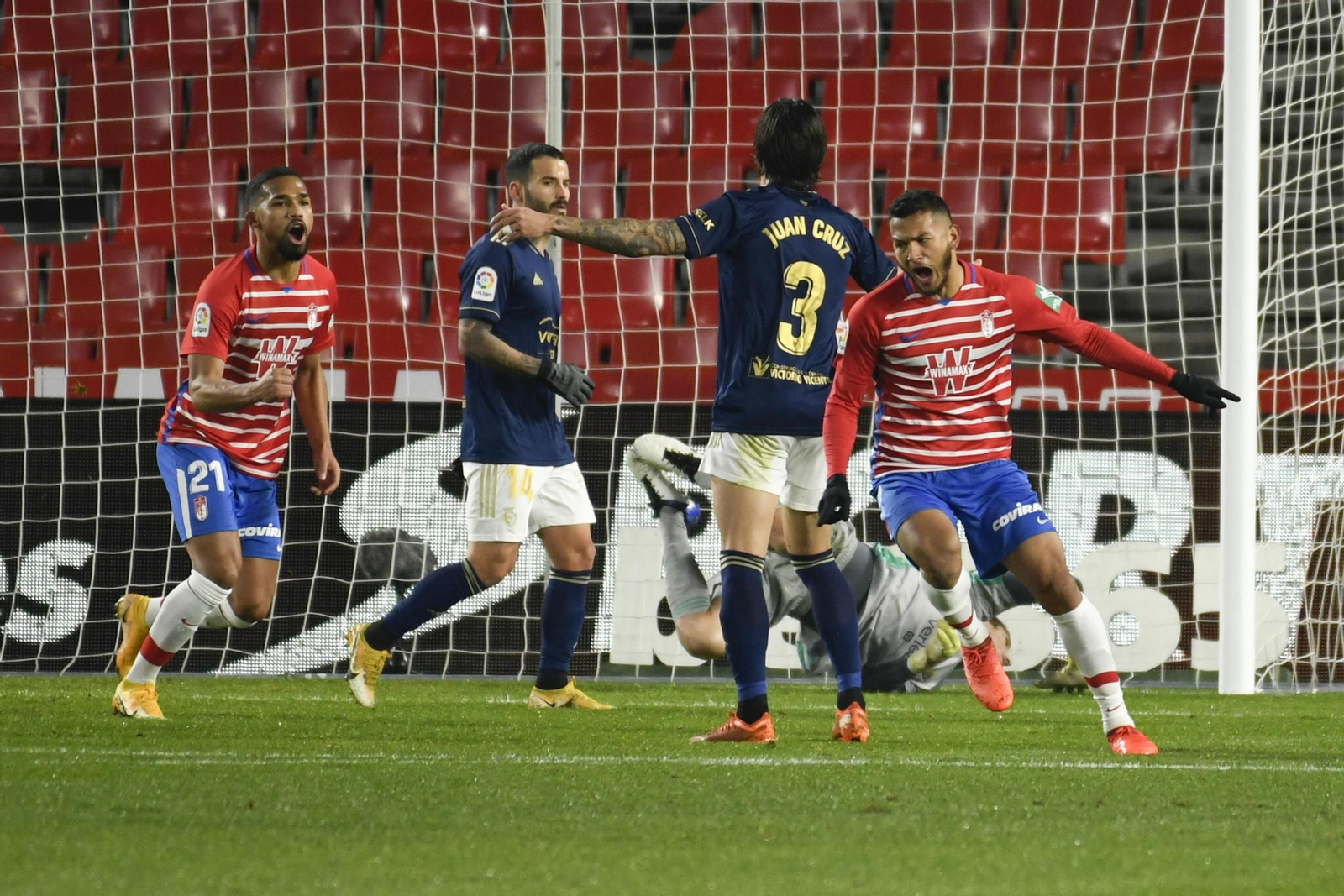 Luis Suárez no faltó a su cita con el gol y fue el autor del primer tanto rojiblanco.