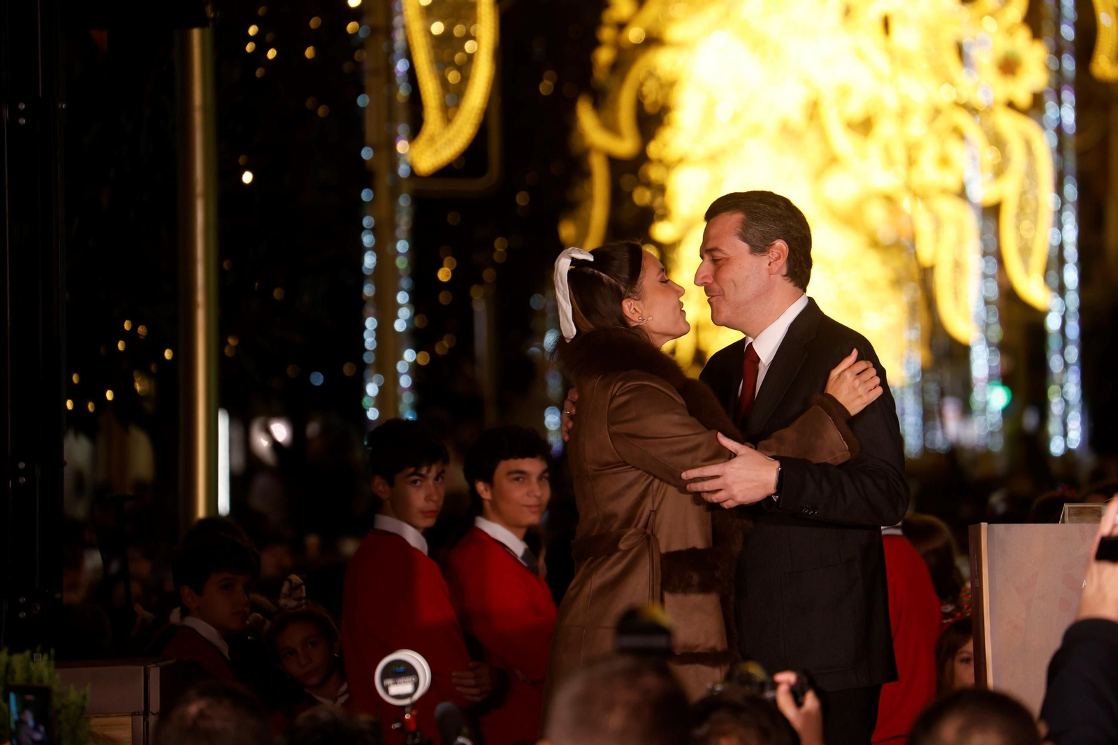 Así ha sido el espectácular encendido de las luces de Navidad de Córdoba