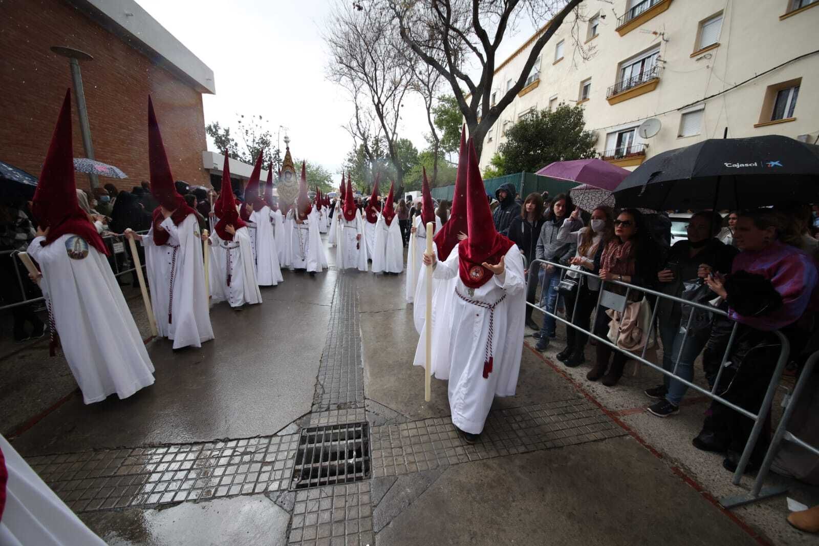 Imágenes de la hermandad de la Paz de Fátima