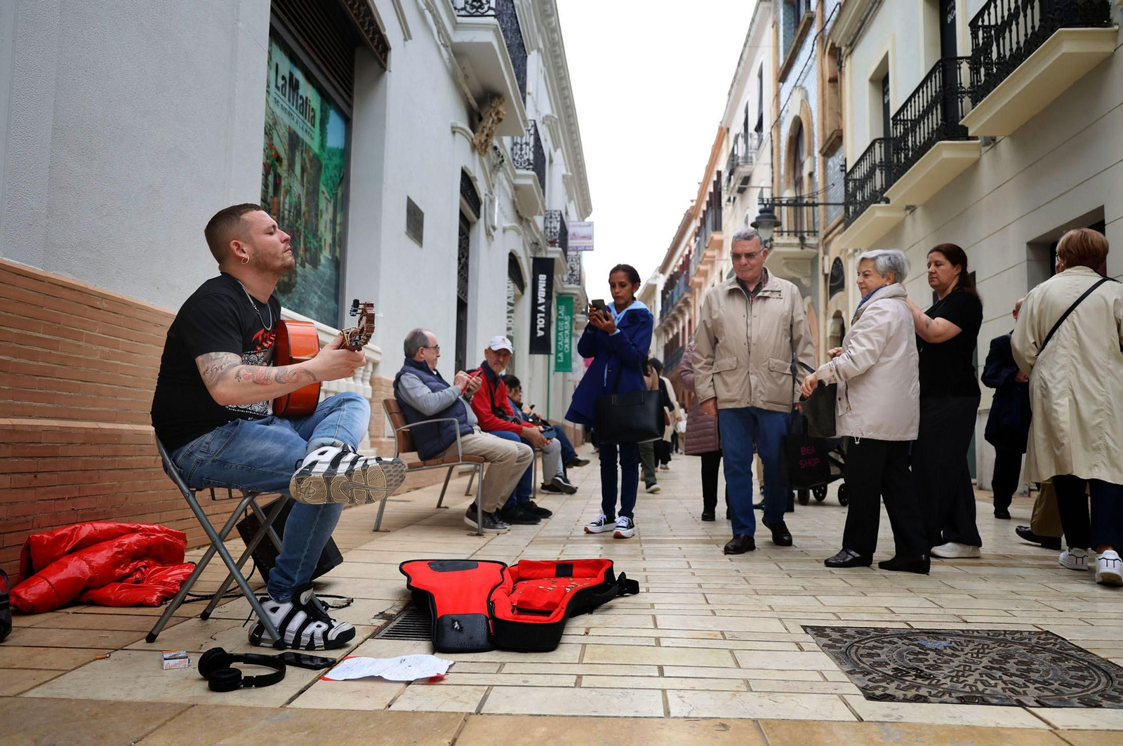 Imágenes del viernes 22 de marzo en Huelva