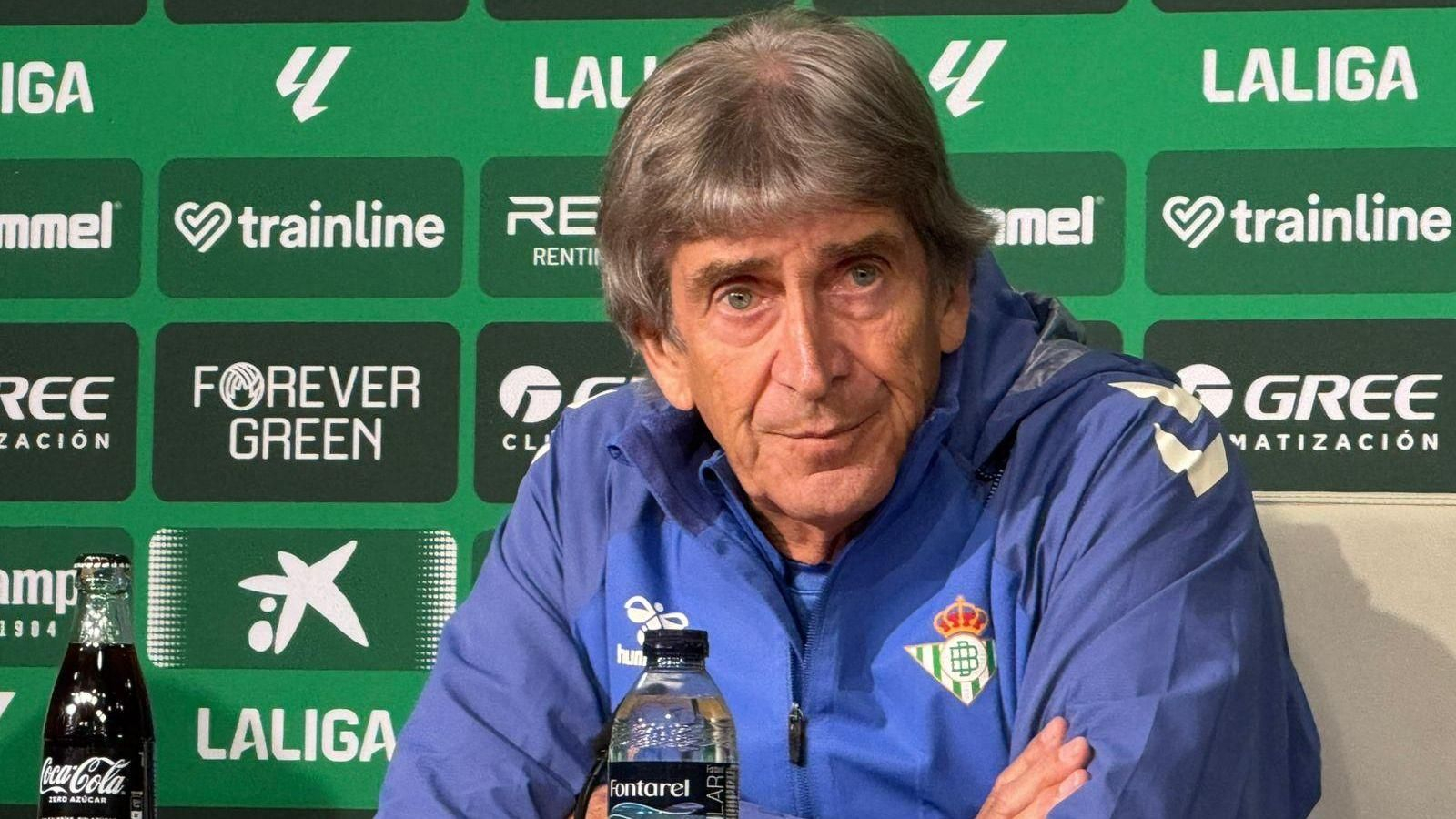 Manuel Pellegrini valora el derbi en rueda de prensa