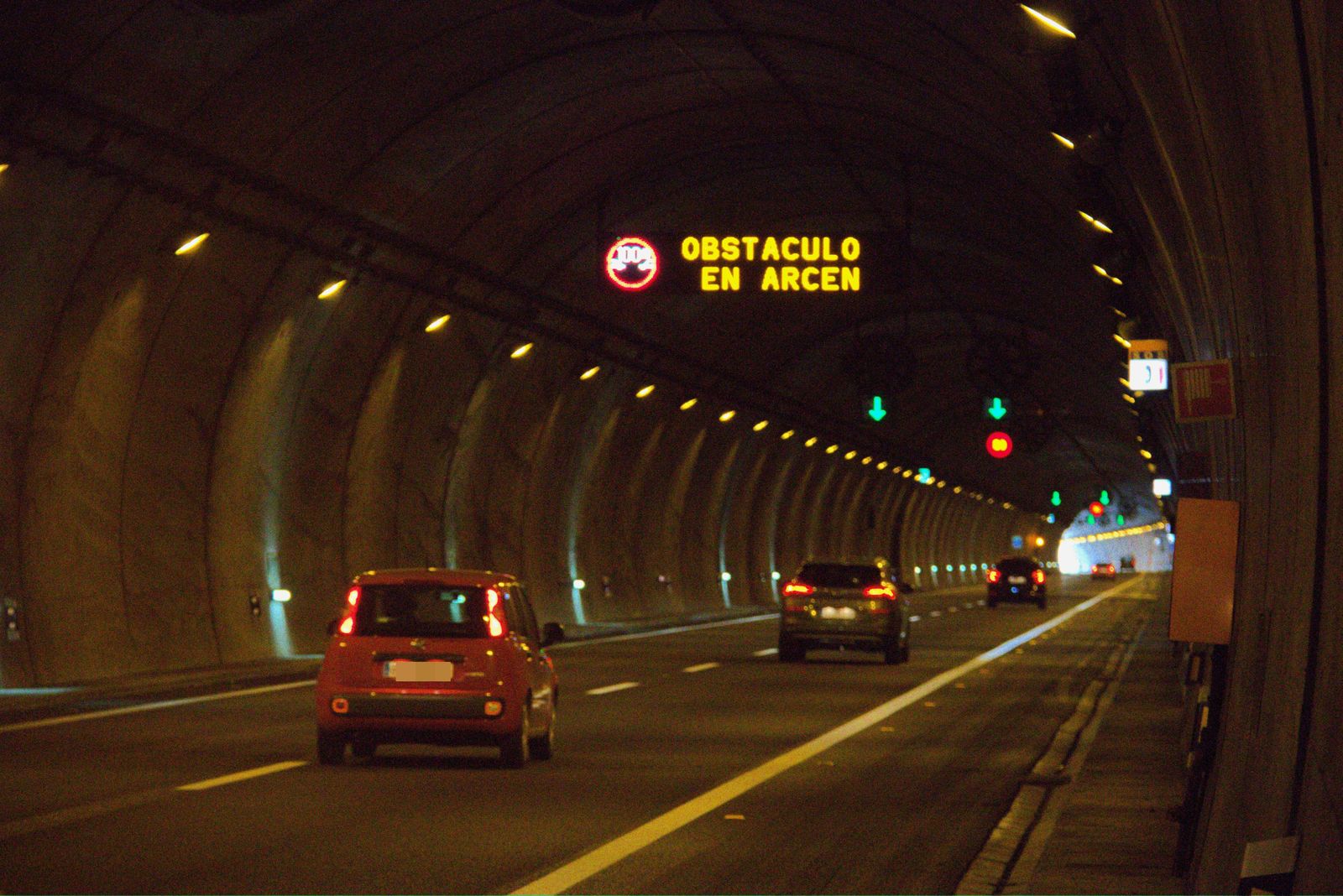 Adjudicadas por 13 millones de euros las obras de modernización y mejora de varios túneles de la A-7