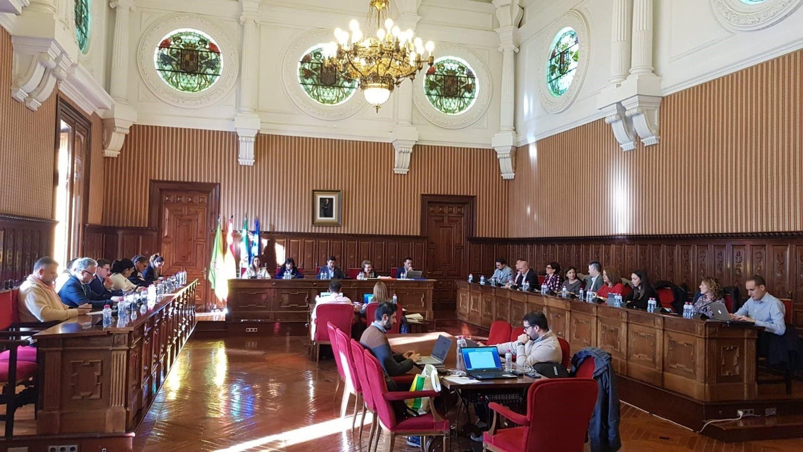 Pleno de la Diputación Provincial de Jaén.