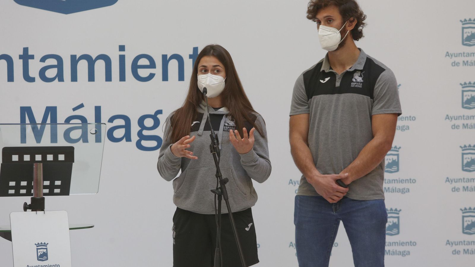 Anne Fernández y Jaime Mata, capitanes de las selecciones españolas.