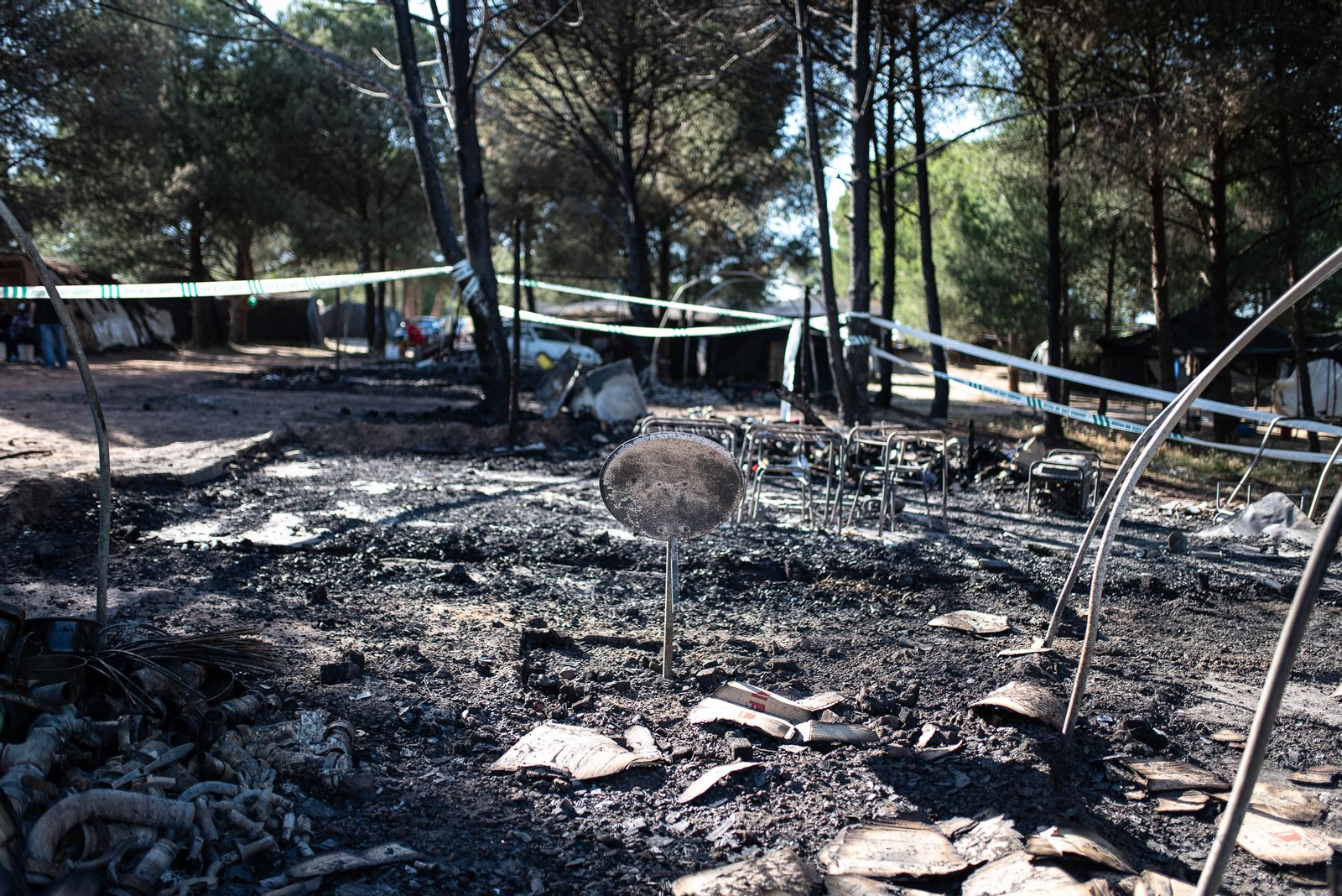 Imágenes del incendio en el poblado chabolista de Lucena del Puerto