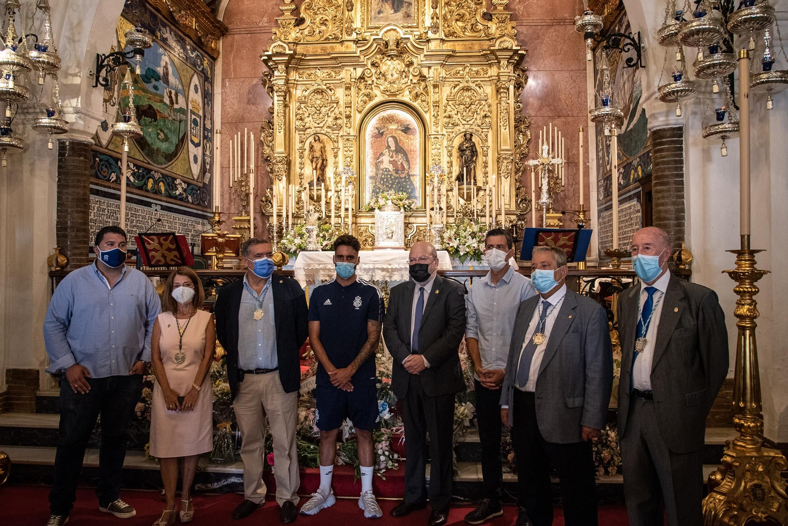 Imágenes de las ofrendas institucionales a la Virgen de La Cinta