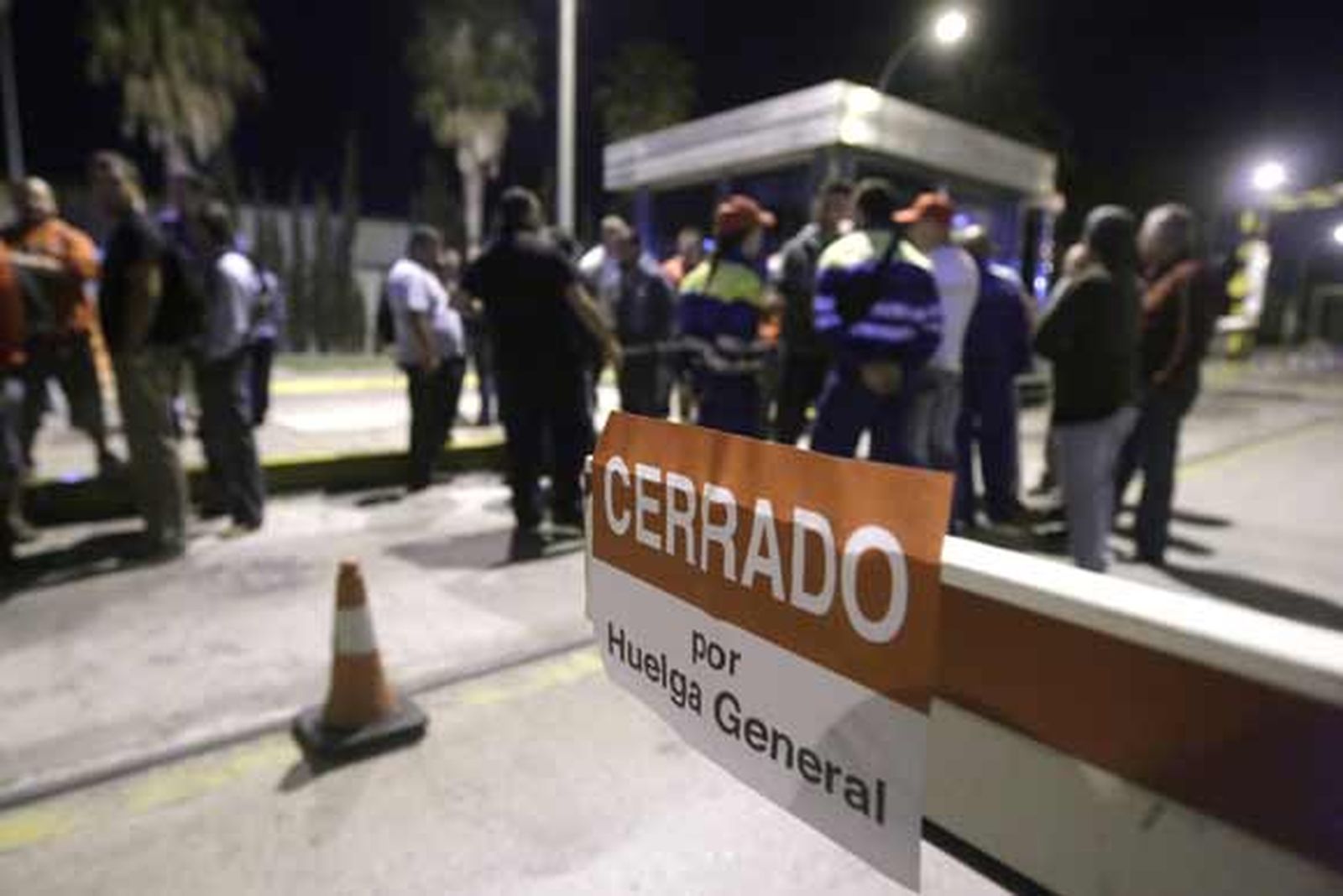 La protesta sindical no paralizó la Comarca, aunque sí tuvo incidencia en la gran industria y el puerto

Foto: Erasmo Fenoy