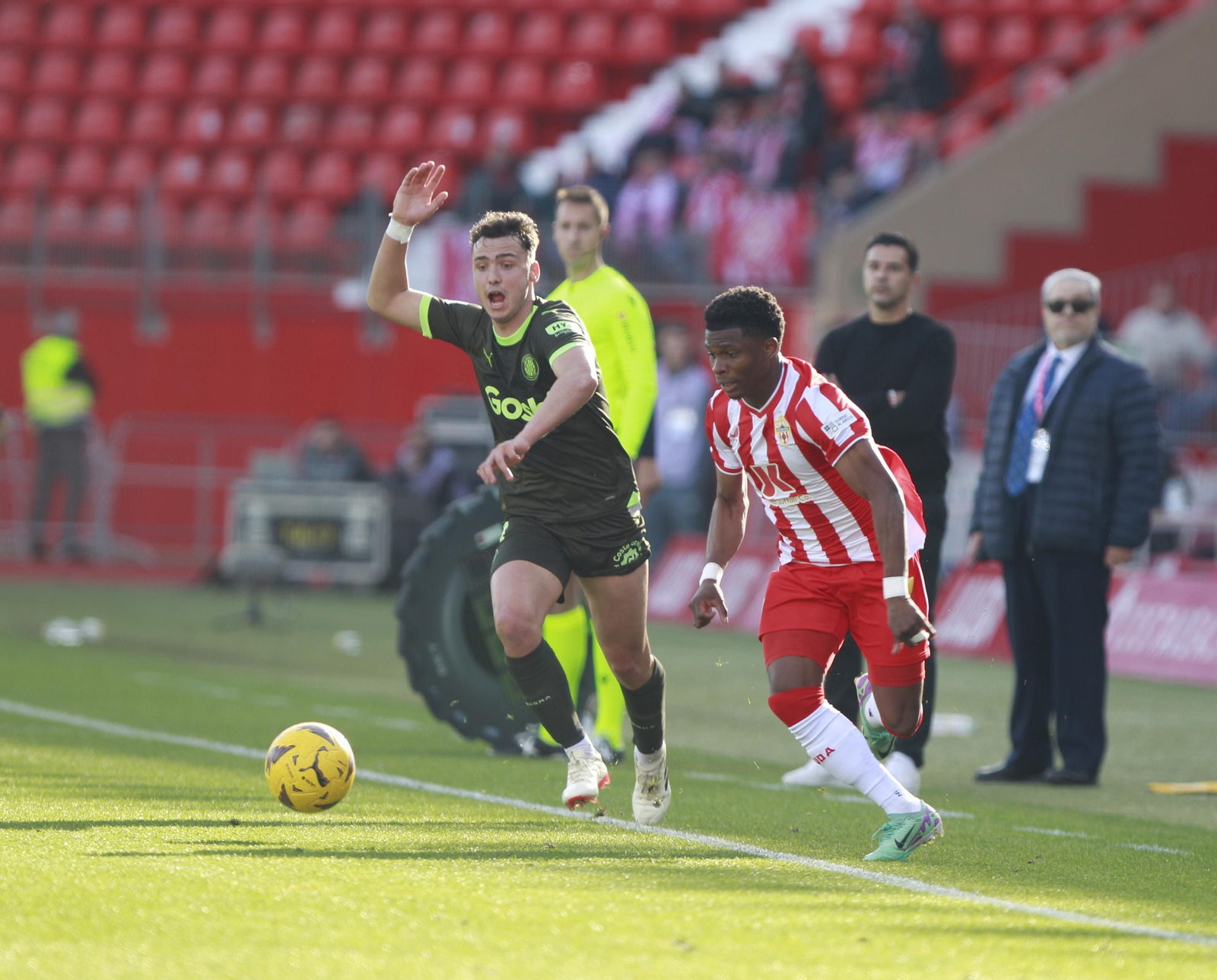 Las mejores imágenes del partido de fútbol U.D. Almería-Girona F.C.