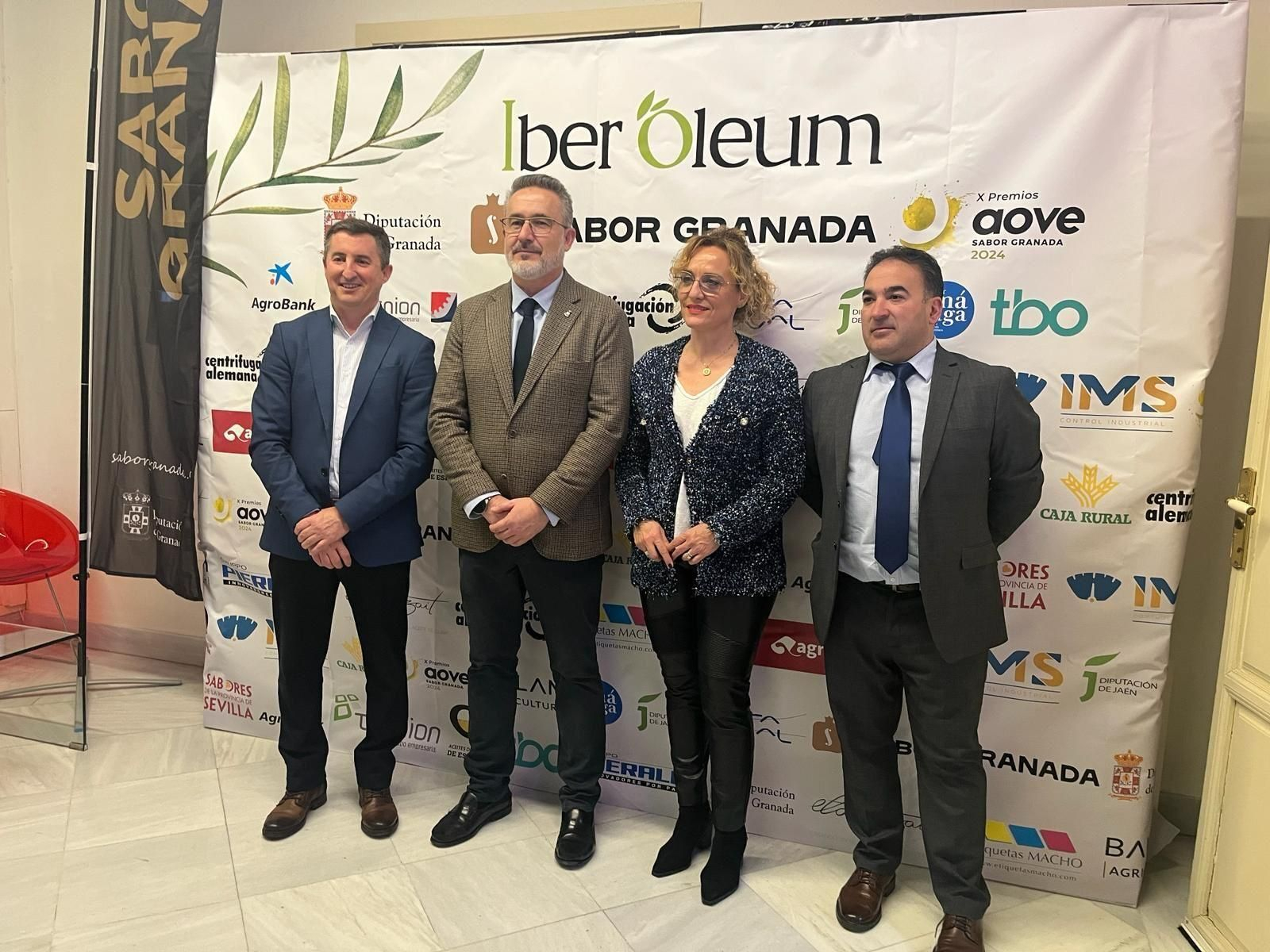 Representantes de la Diputación de Granada en las jornada de cata y maridajes de los AOVE de Sabor Granada