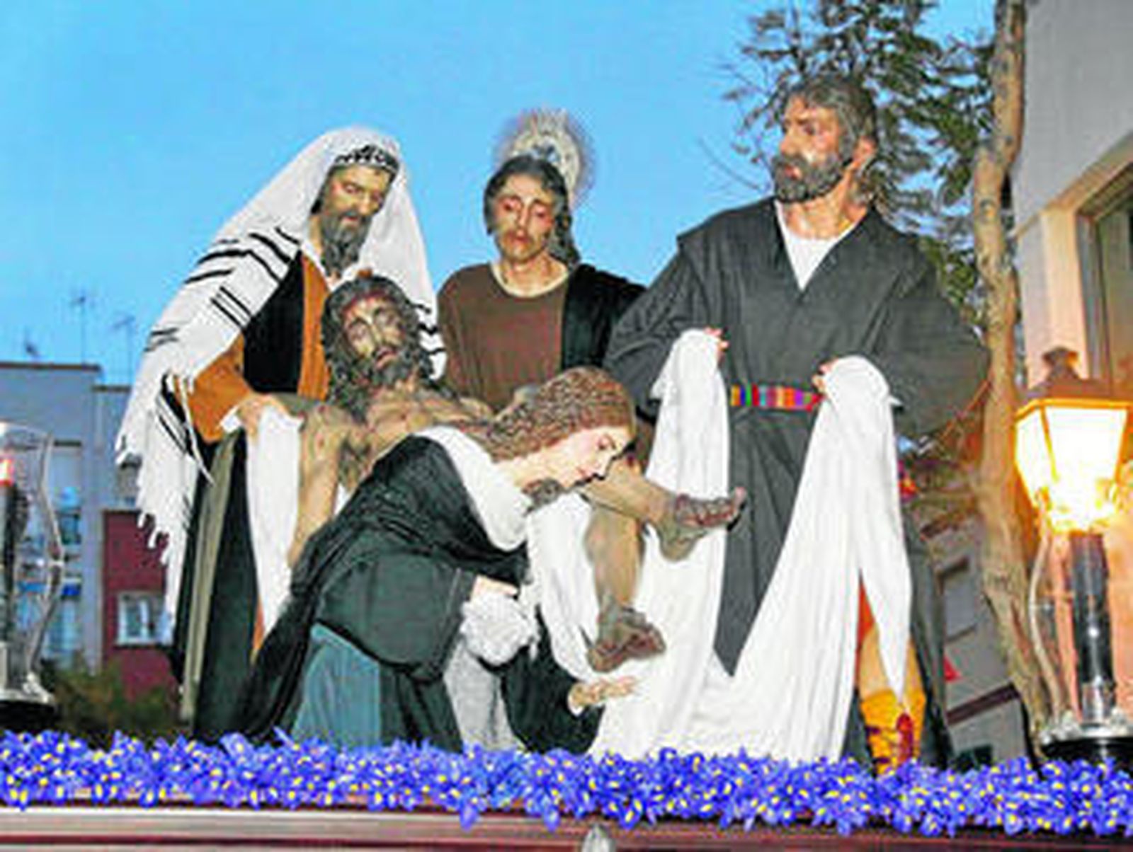 Imagen del Santísimo Cristo de la Caridad en la representación de su traslado al sepulcro.