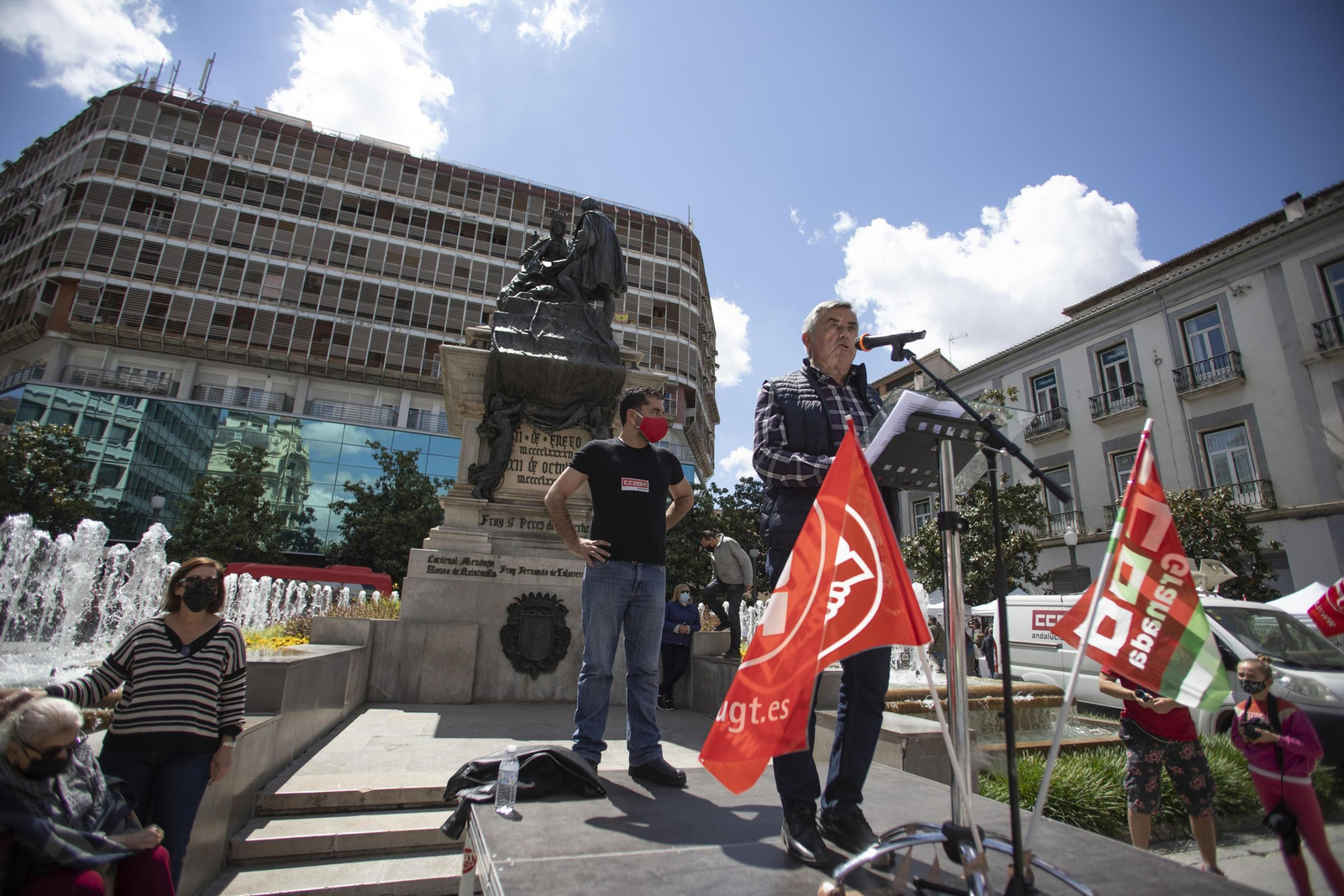 Fotos: Manifestación del 1º de Mayo en Granada