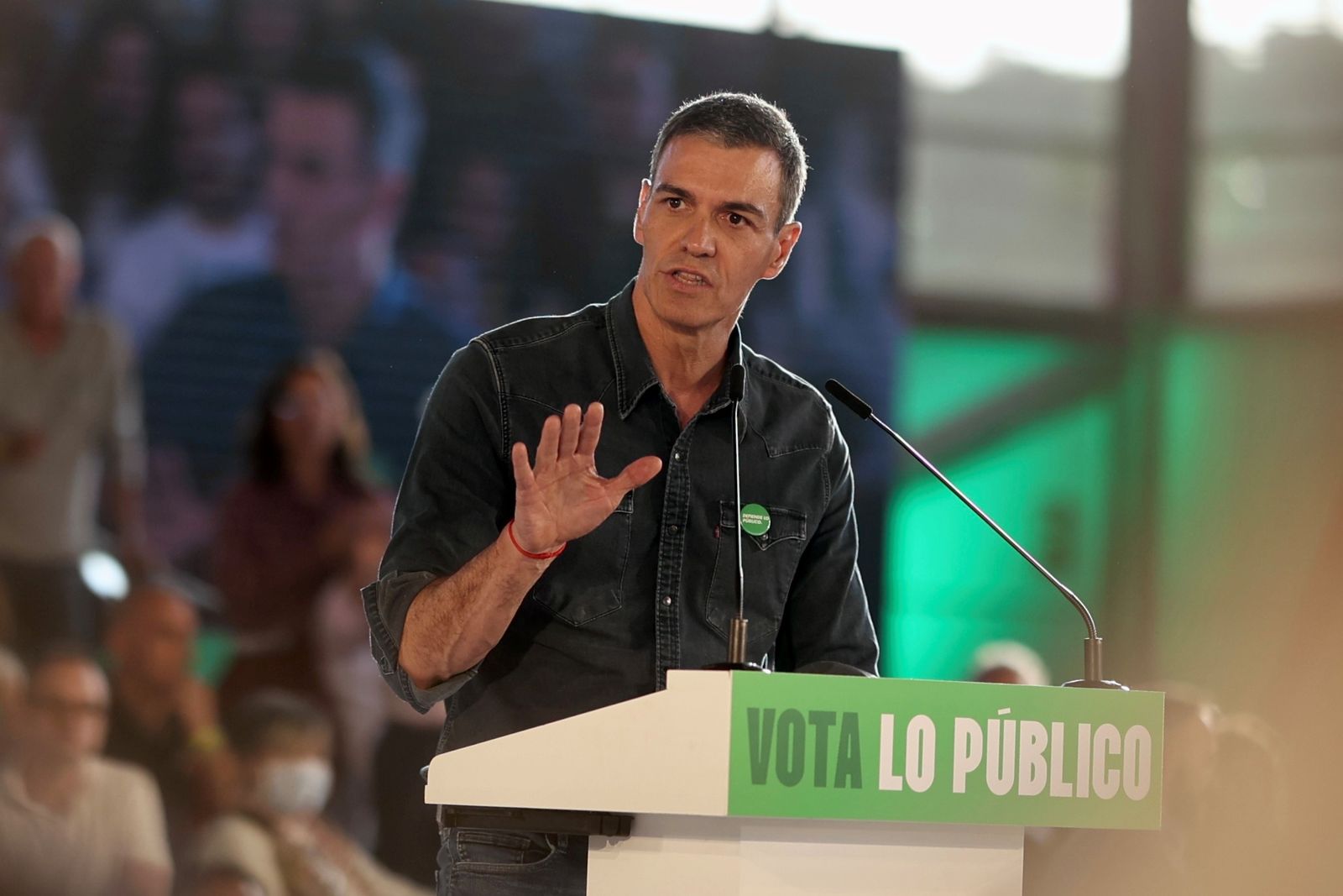 El PSOE aplaza al domingo el mitin de Pedro Sánchez y María Jesús ...