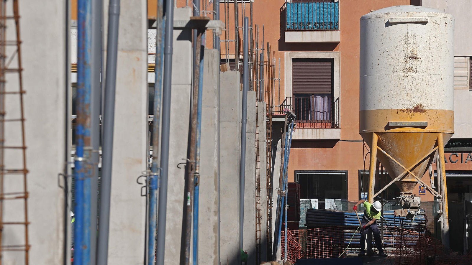 Fotos de las obras del mercado de La Línea