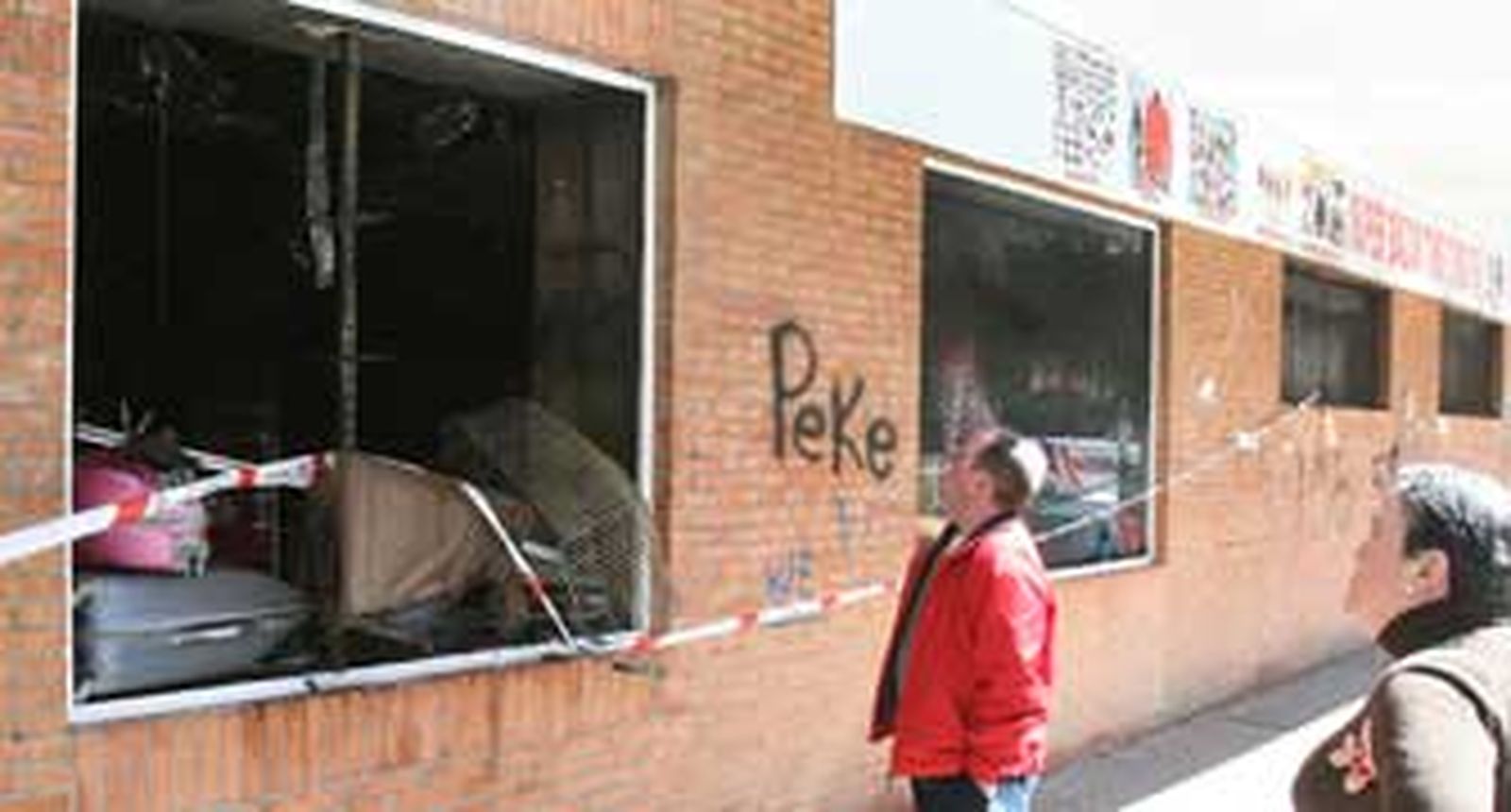 Un fuego en un bazar chino provoca 43 intoxicaciones