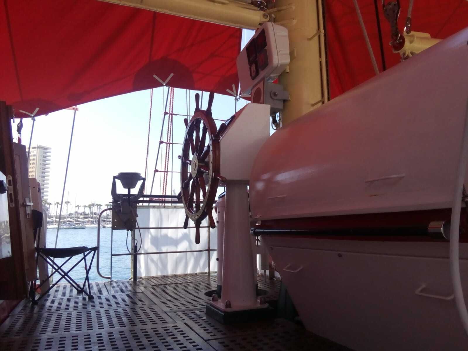 Las fotos del buque escuela de la marina de guerra polaca 'Iskra'