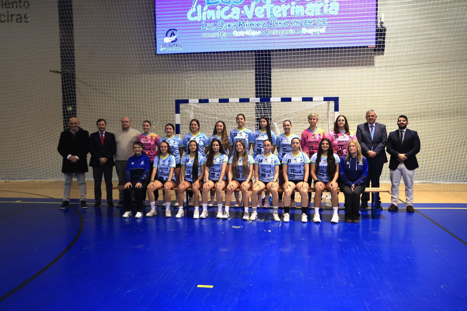 Las fotos de familia del Club Balonmano Ciudad de Algeciras 2025-26