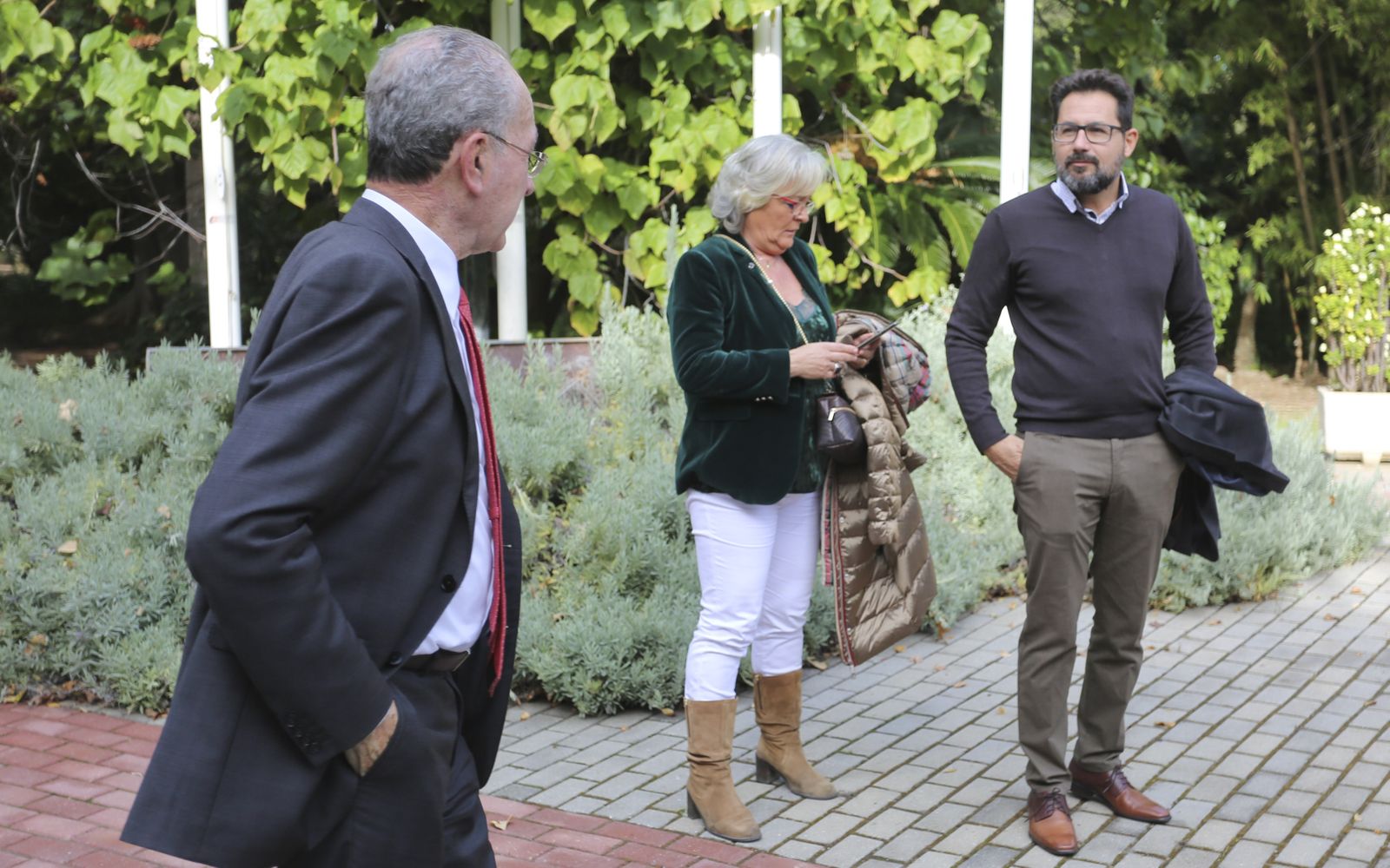 Fotos de alumnos en el restaurante de La Cónsula