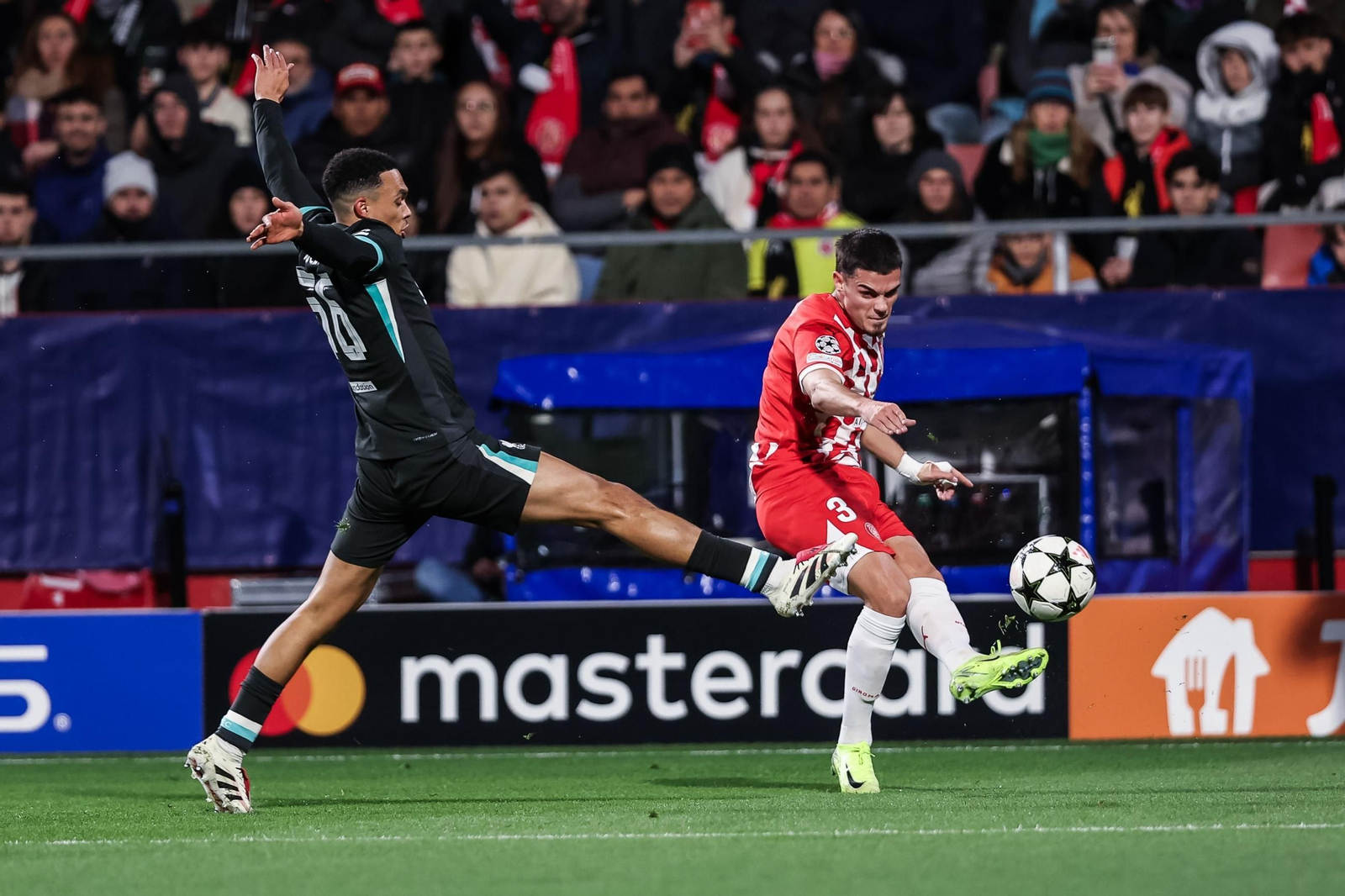 Las fotos del Girona - Liverpool