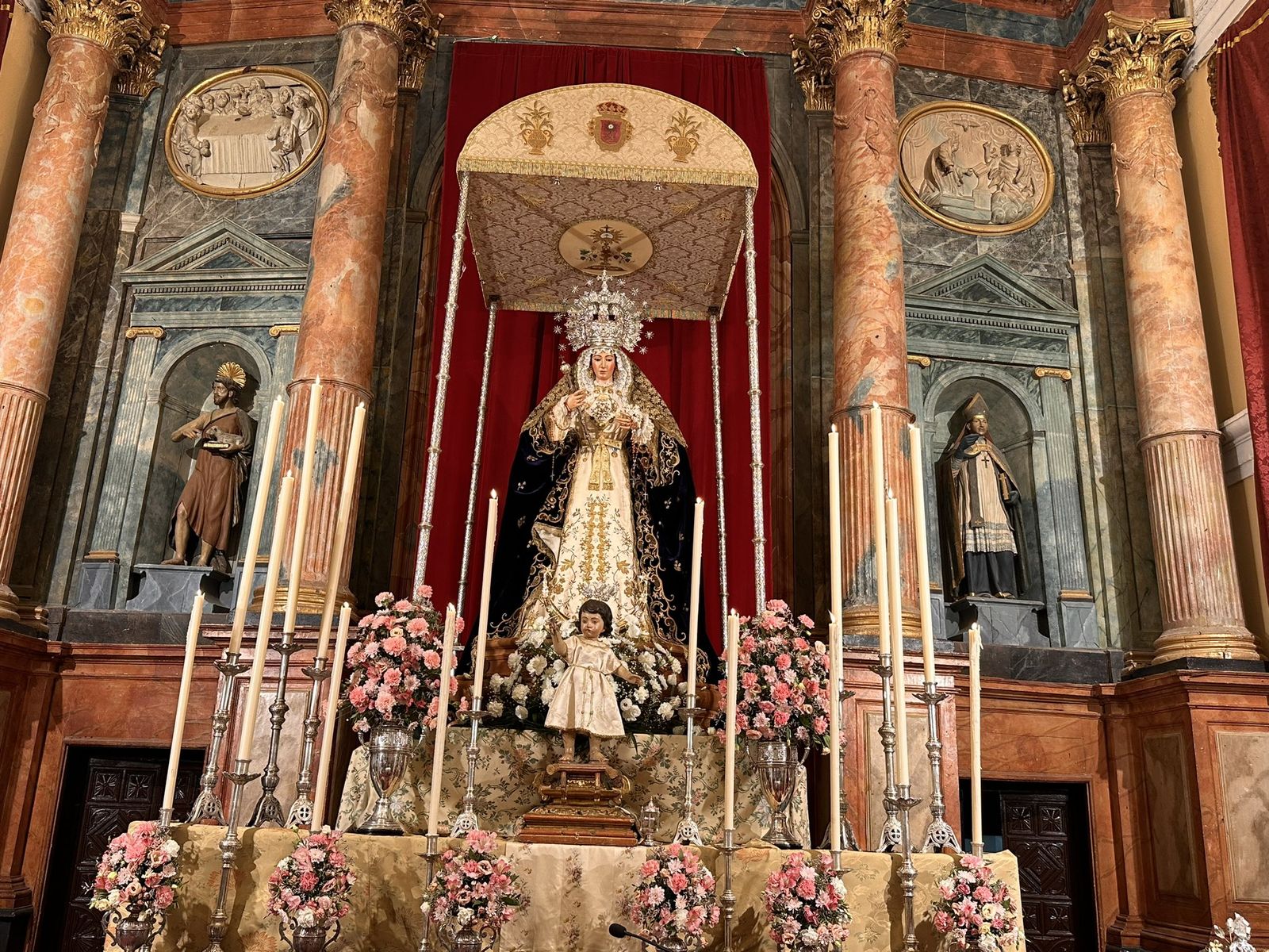 La Virgen de Villadiego, obra de Sebastián Santos