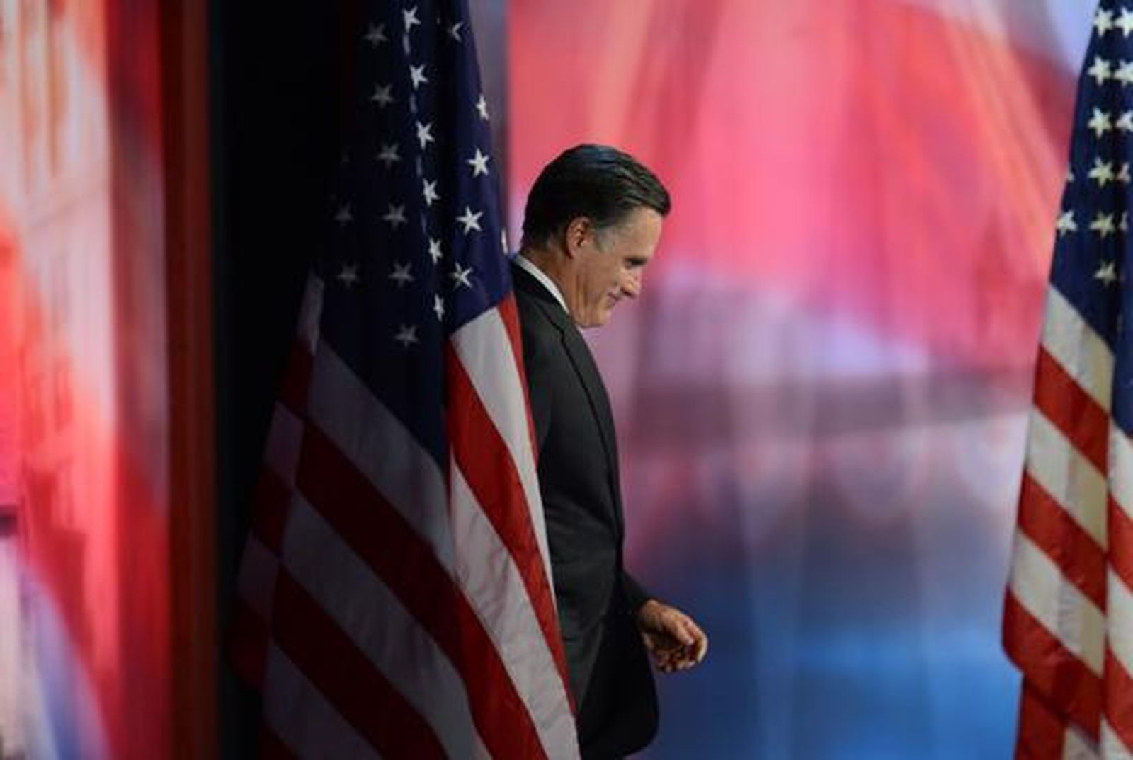 Romney reconoce su derrota ante sus simpatizantes.

Foto: Afp