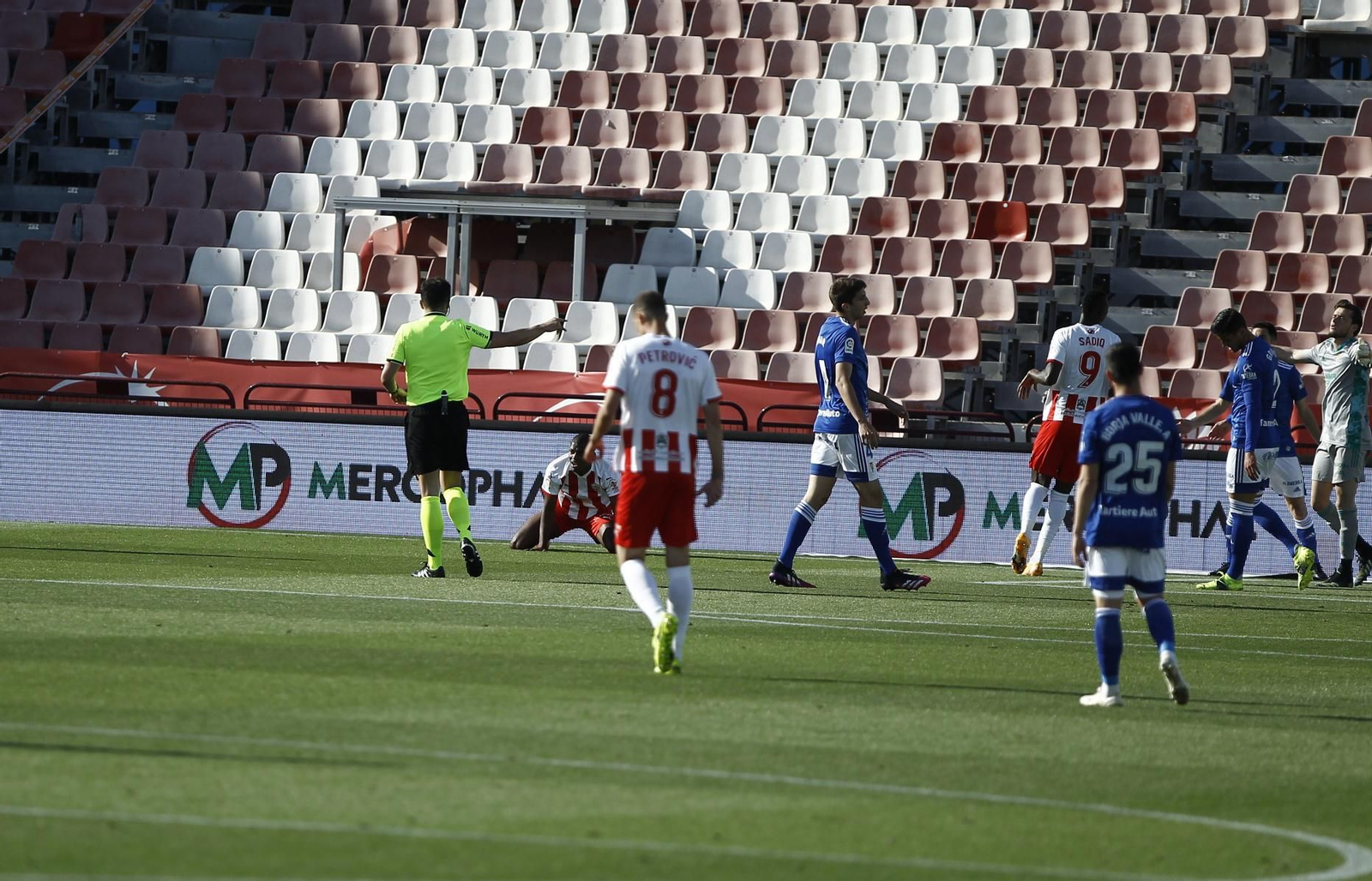 Fotogalería U.D. Almería-Real Oviedo