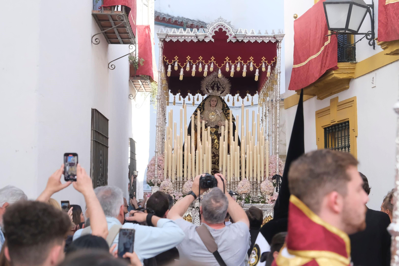 Miércoles Santo en Córdoba: la procesión del Perdón, en imágenes