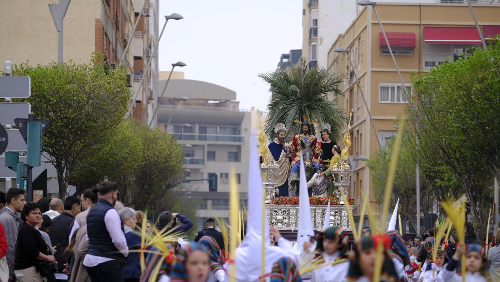 La Borriquita en la Semana Santa de Almería 2025, en imágenes