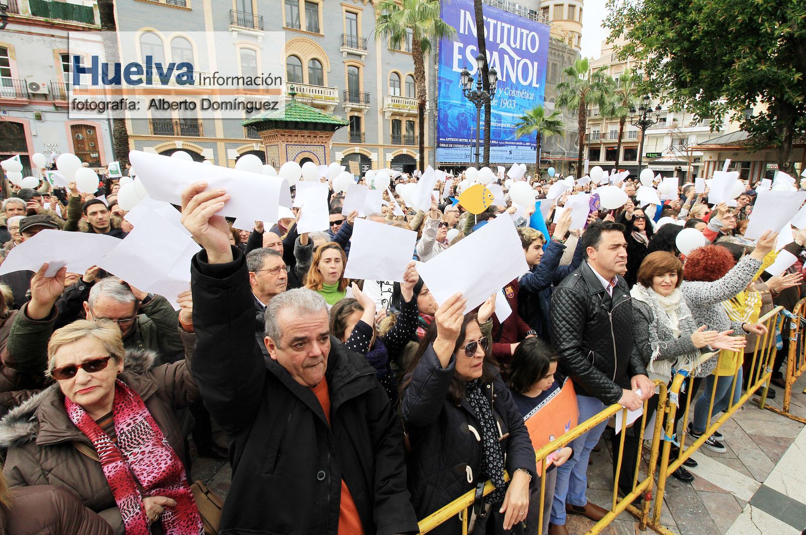 Imágenes de la manifestación contra la derogación de la prisión permanente revisable celebrada en Huelva
