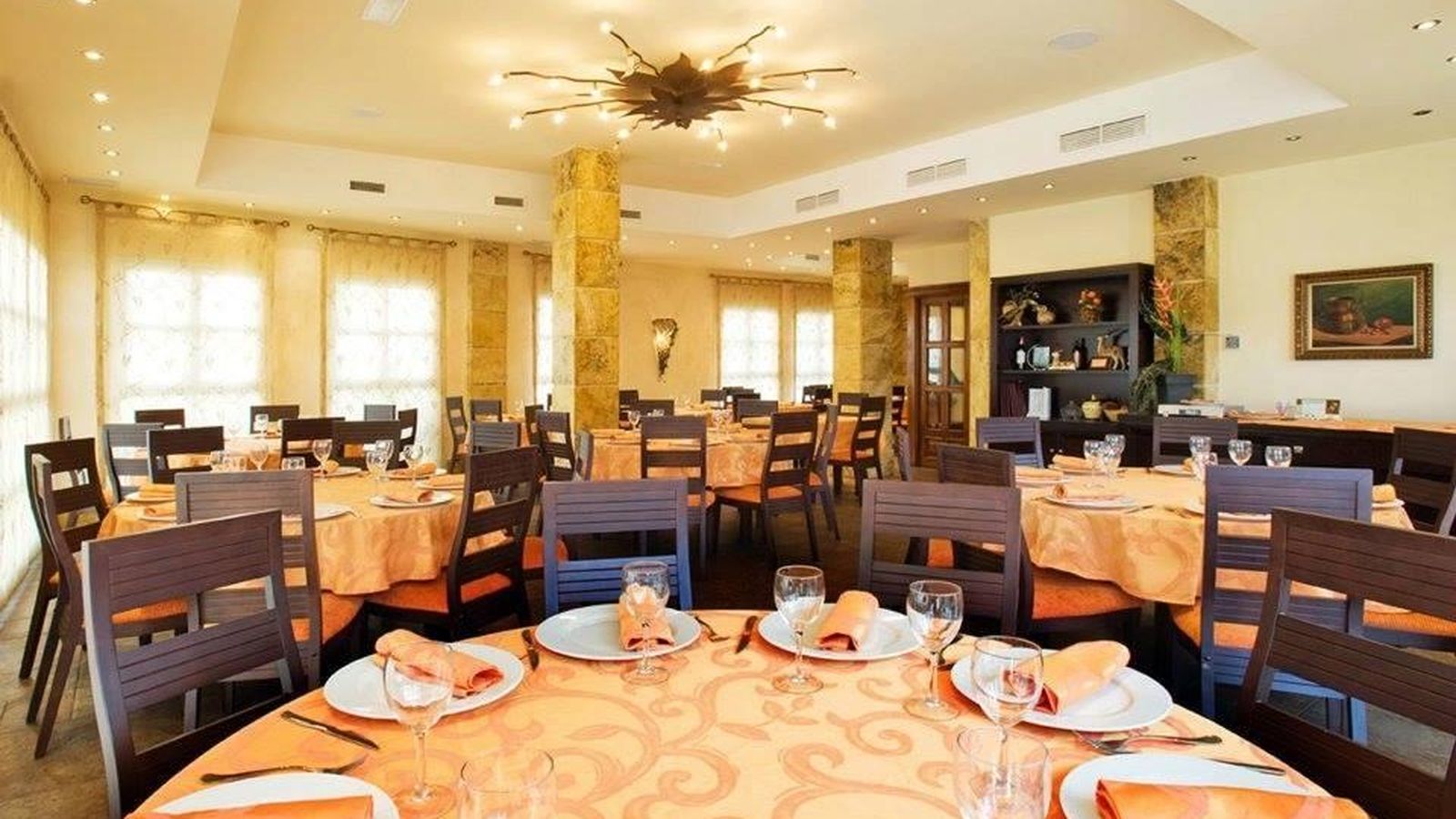 Restaurante Las Fuentes de Bacares, en plena Sierra de Los Filabres