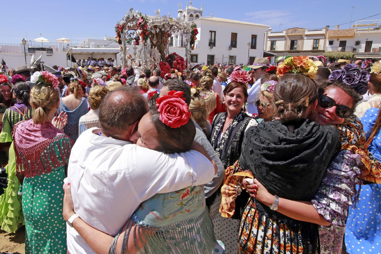 Sábado de emociones en la Aldea de El Rocío