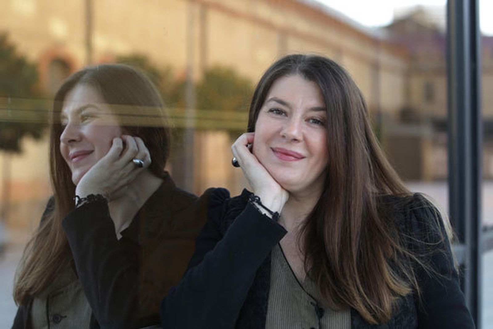 "Cincuenta sombras de Grey' es Corín Tellado"