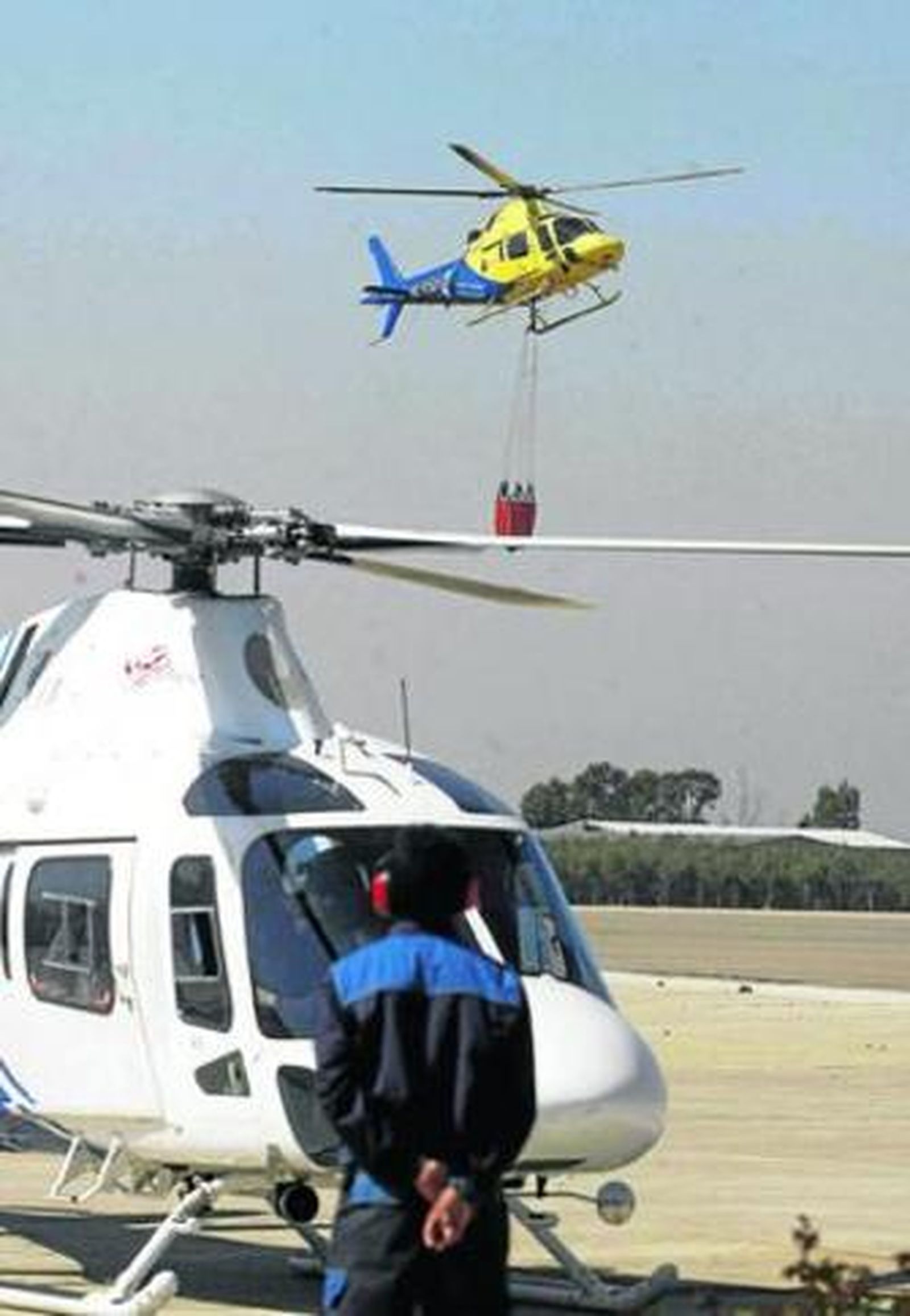 Helicópteros de Faasa en plena actividad.