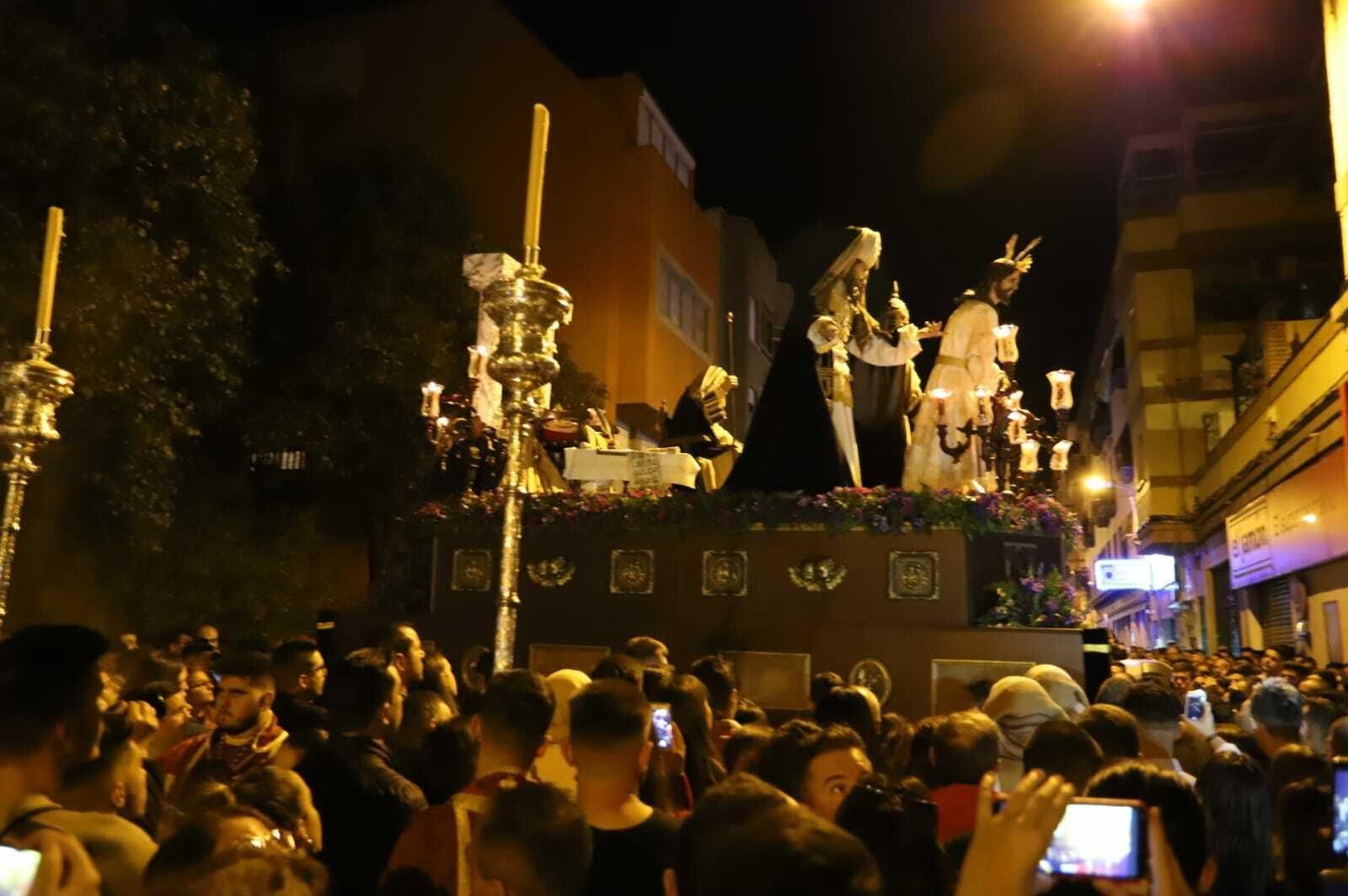 El Señor de la Bendición en su recogida.