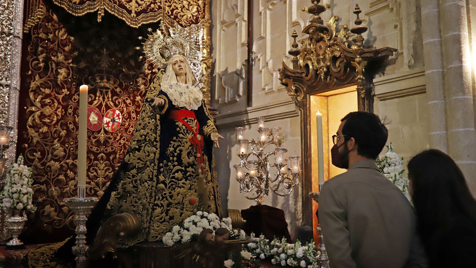 La excepcional Virgen del Mayor Dolor, en San Dionisio.