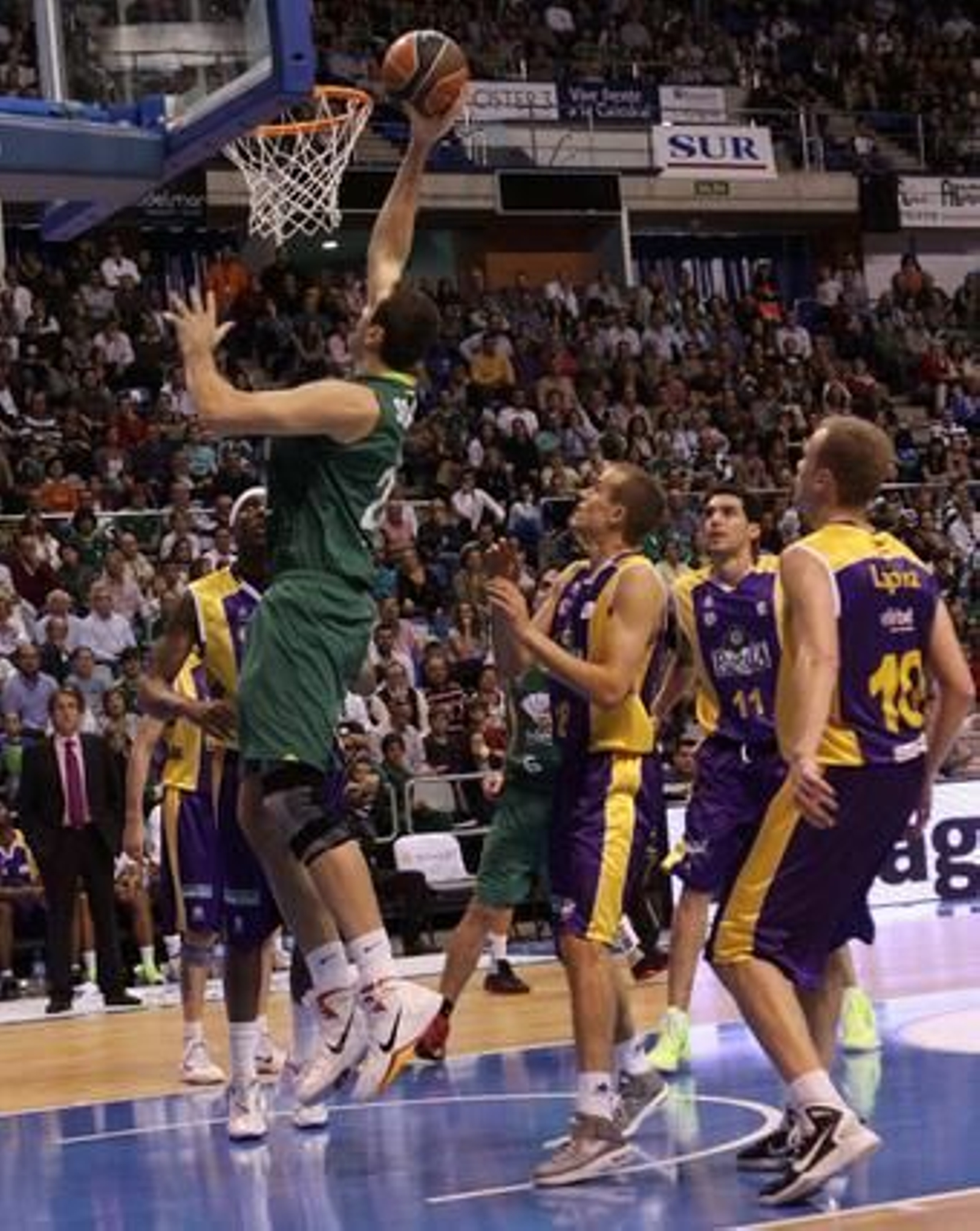 Unicaja-Blancos de Rueda Valladolid

Foto: Migue Fernández