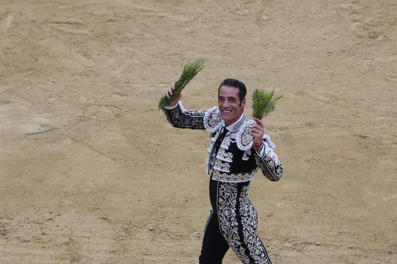 Las fotos de la corrida de toros de Lagunajanda para Manuel Escribano, David Galán y Pepe Moral en Tarifa