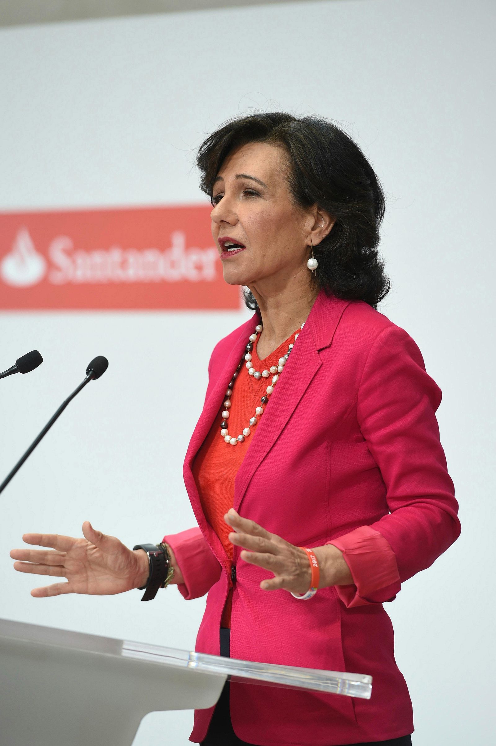 Ana Botín, el día que Santander adquirió Popular por un euro, en junio pasado.