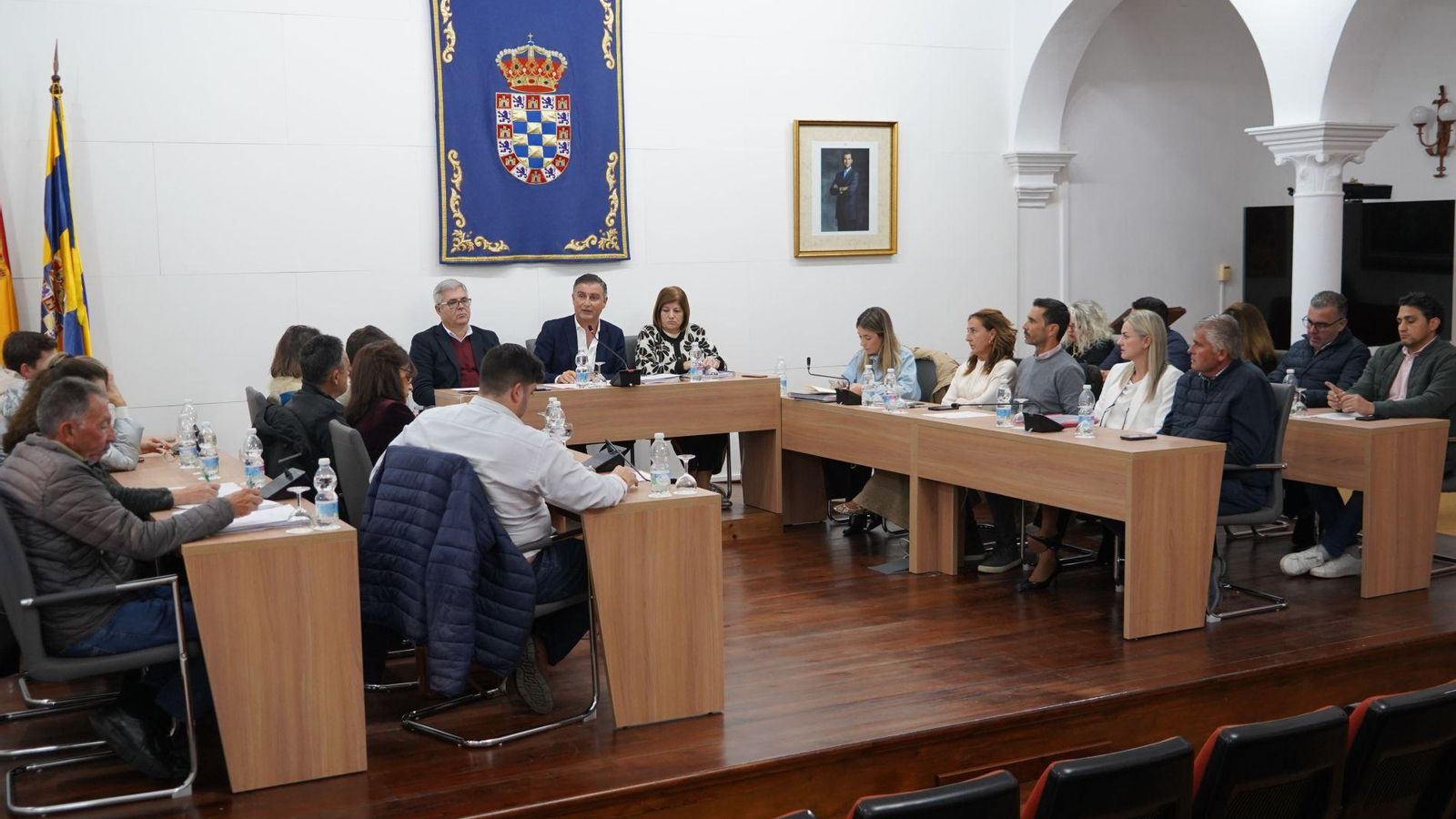 Pleno en el Ayuntamiento de Moguer en el que se han aprobado los presupuestos.
