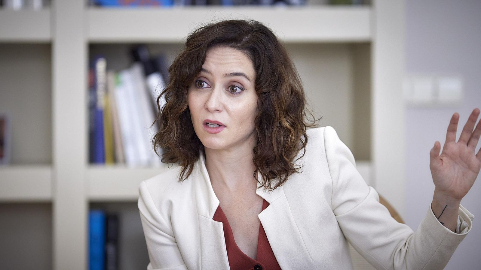 Isabel Díaz Ayuso, durante la entrevista.