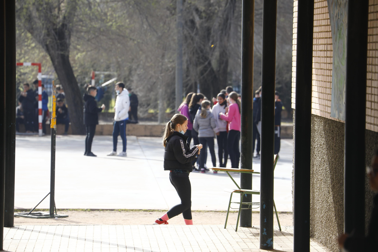 Las fotografías de la vuelta al recreo sin mascarilla en Córdoba