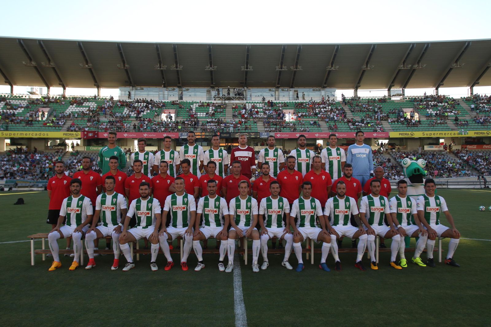 Las imágenes de la presentación del Córdoba ante su afición