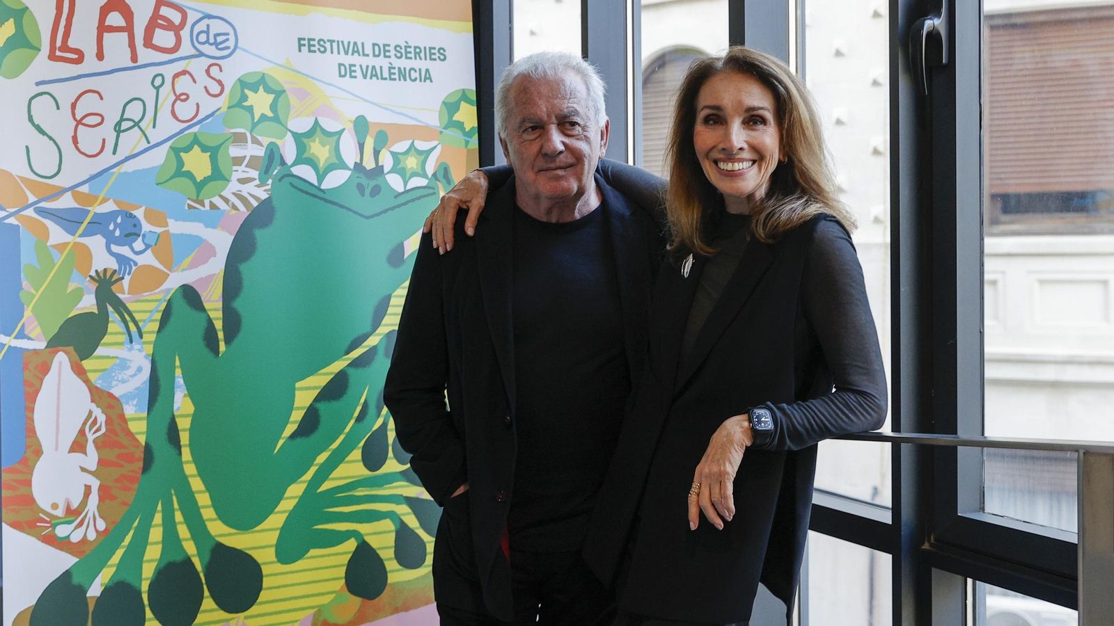 Los artistas Víctor Manuel y Ana Belén. Los artistas Víctor Manuel y Ana Belén.