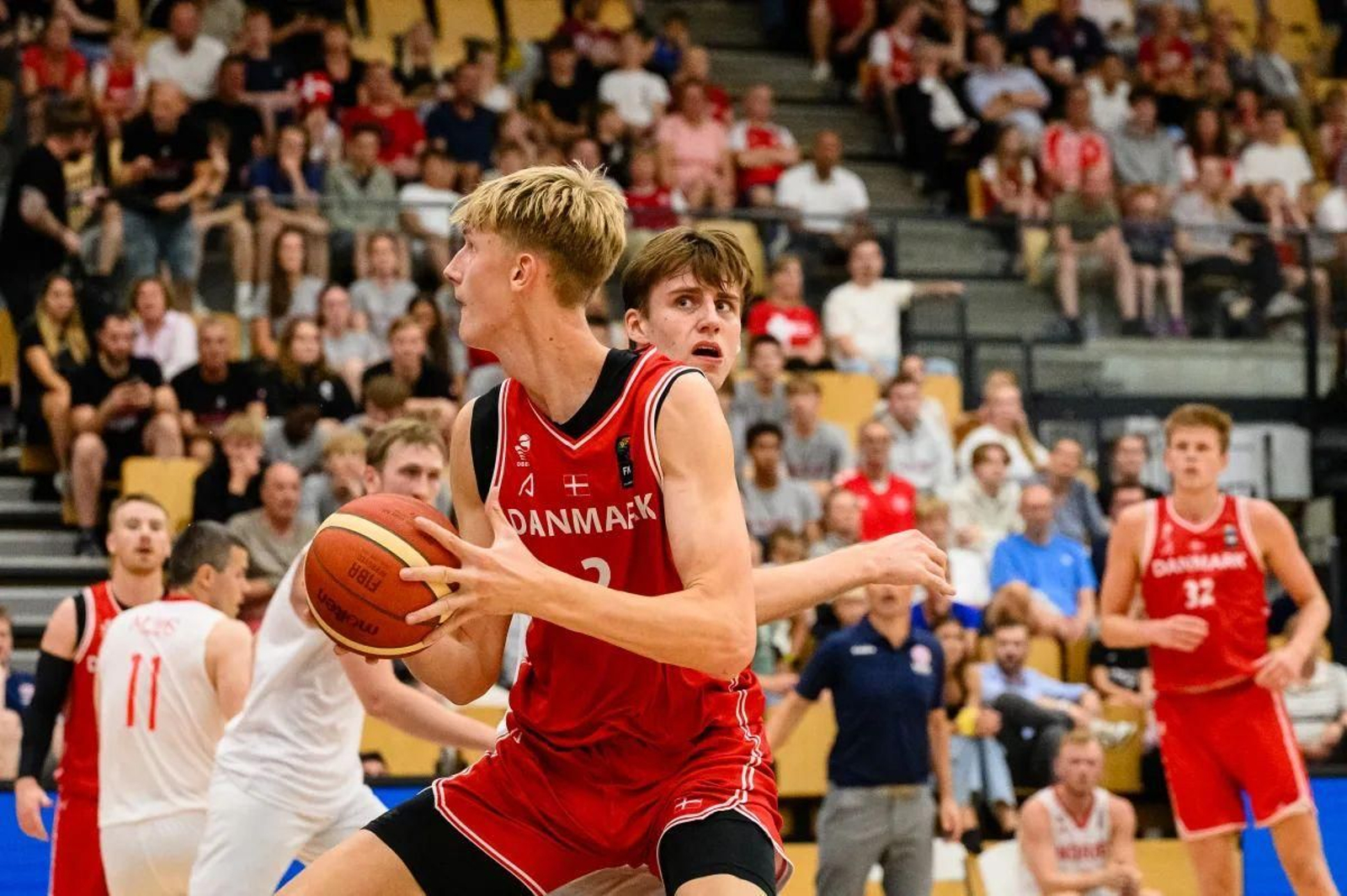 Marcus Moller, a buen nivel con Dinamarca en el Premundial